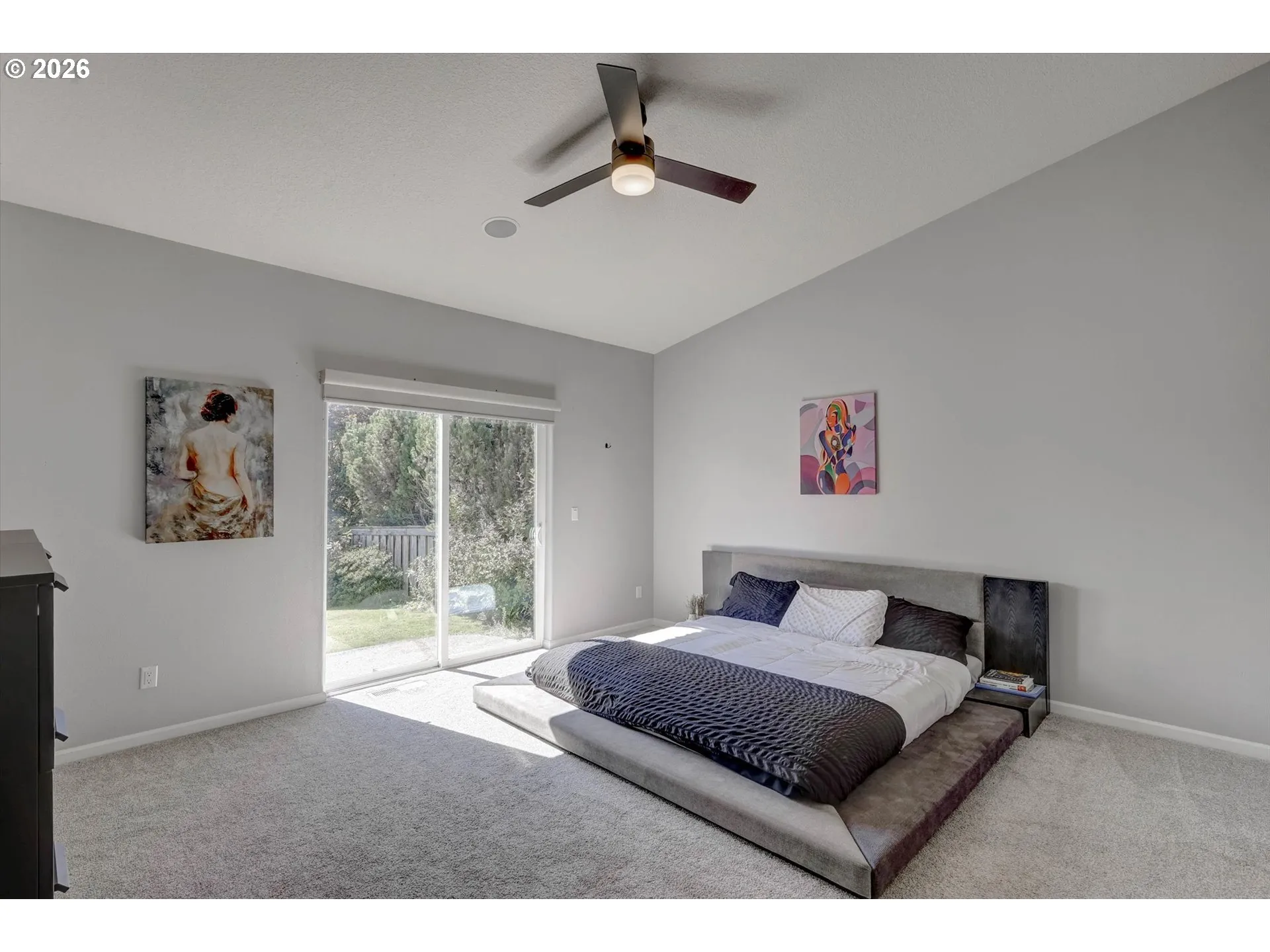Bedroom, Owner's Suite-Vaulted Ceilings