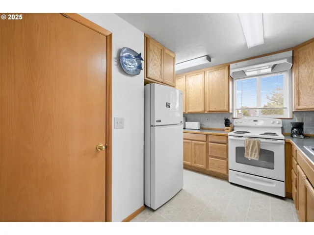 Upstairs Unit