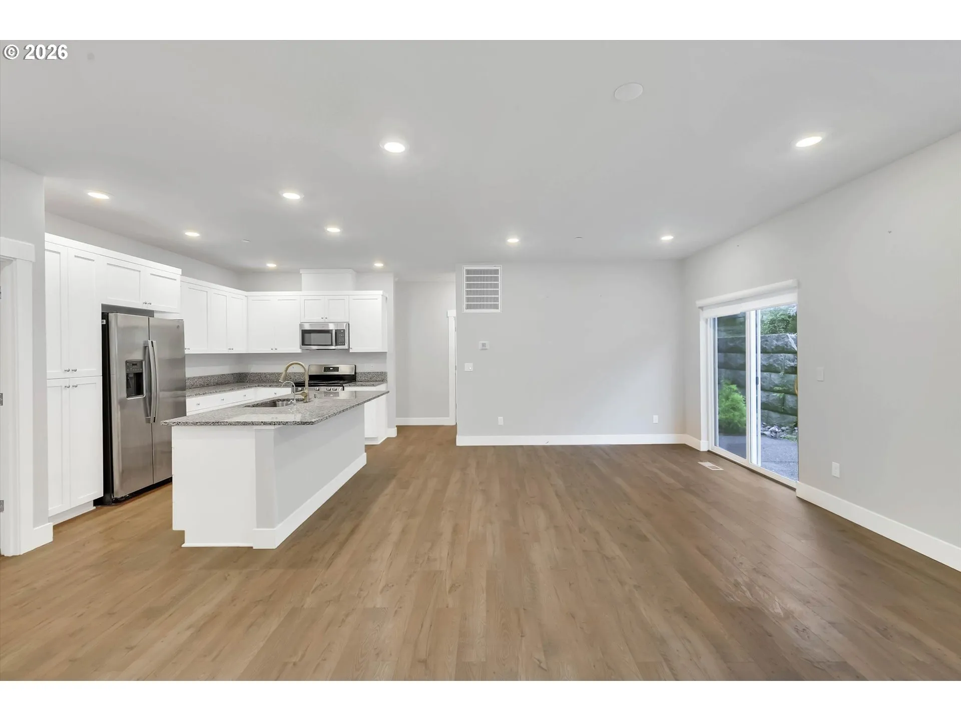 Living Room/Dining Room