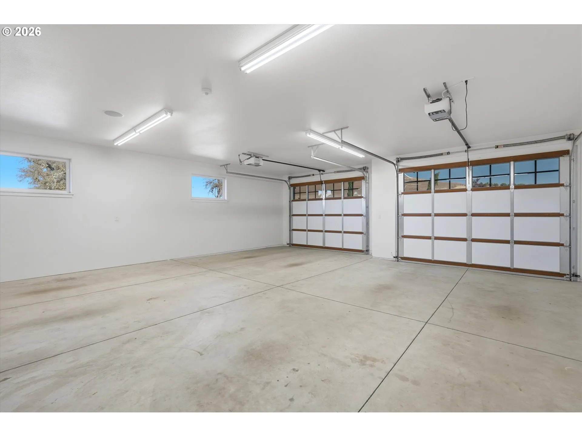 Garage-# 1