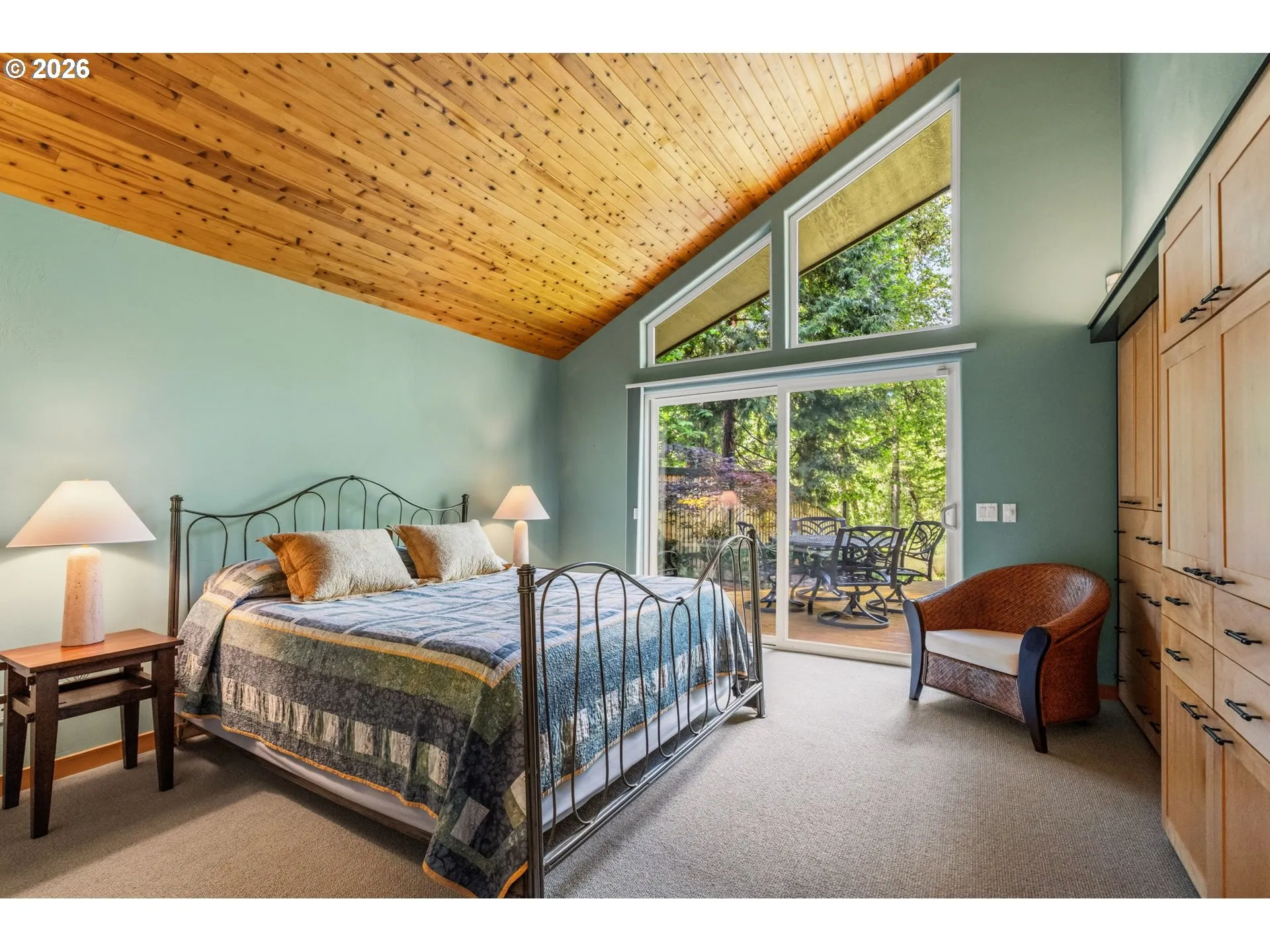 Bedroom, Owner's Suite-Main
