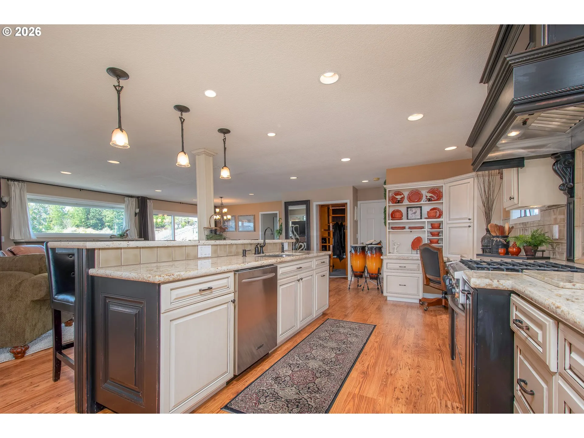 Kitchen-Island