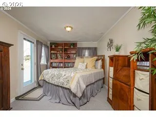 Bedroom-Main