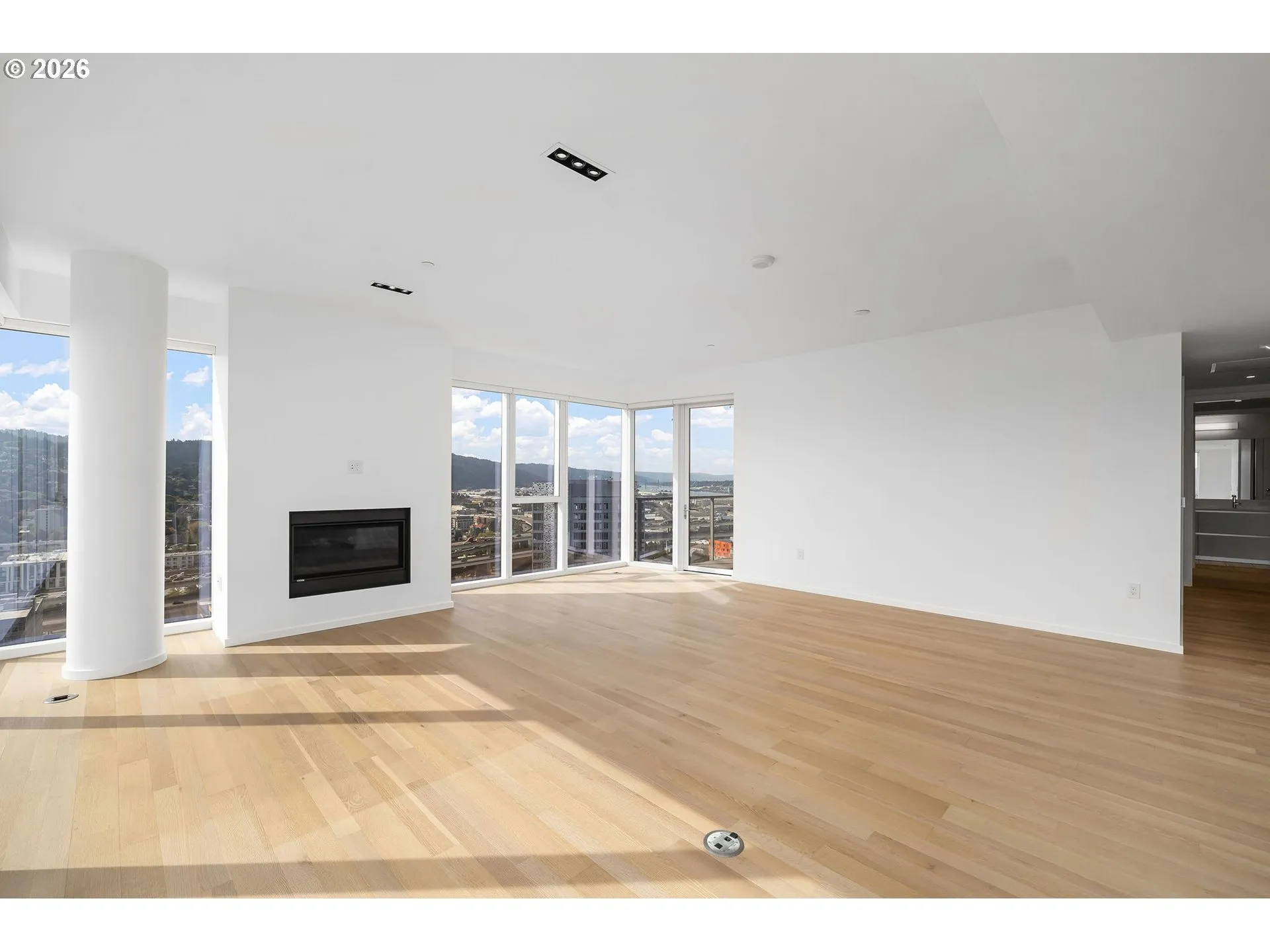 Living Room/Dining Room