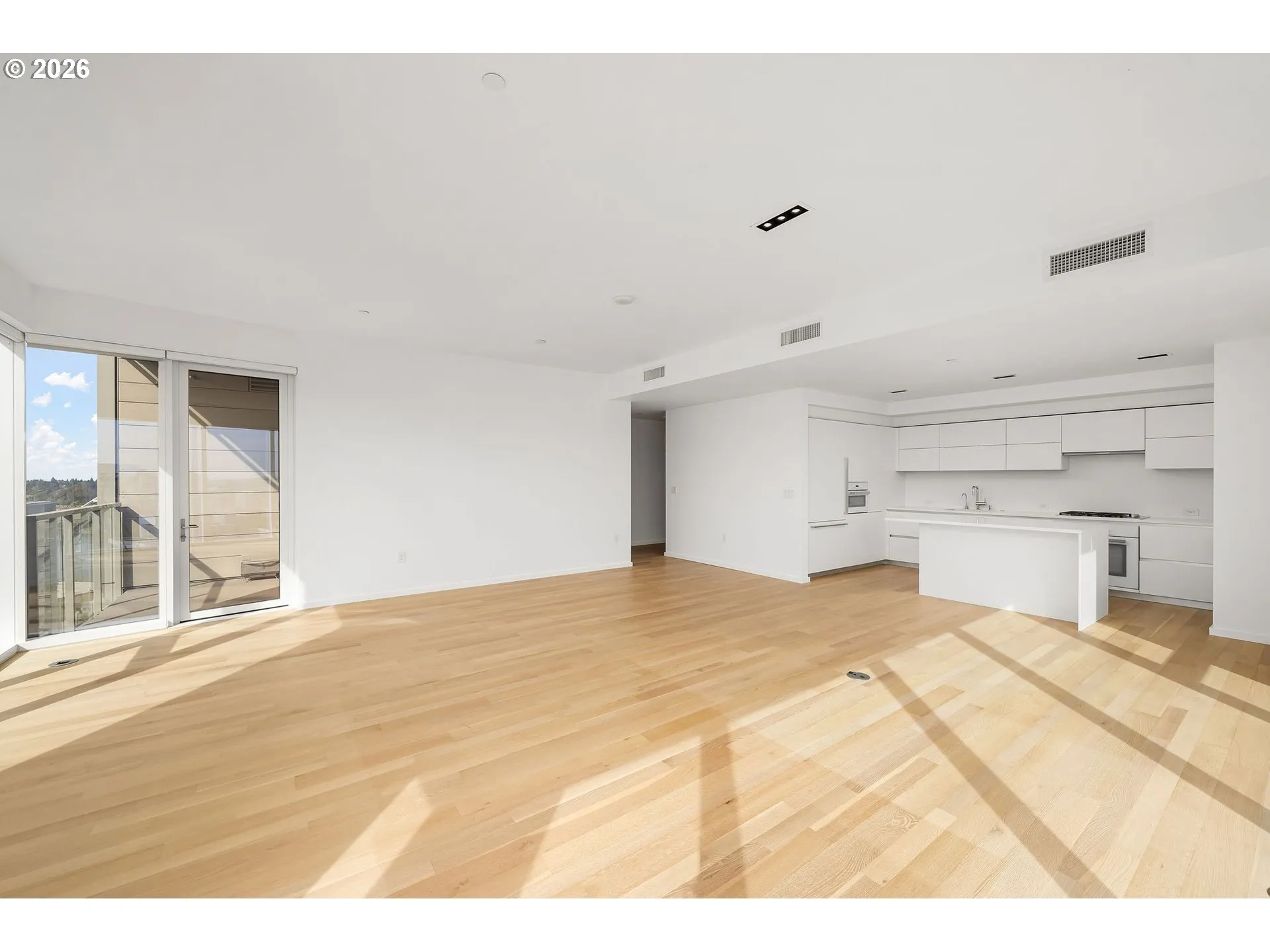 Balcony-West Facing