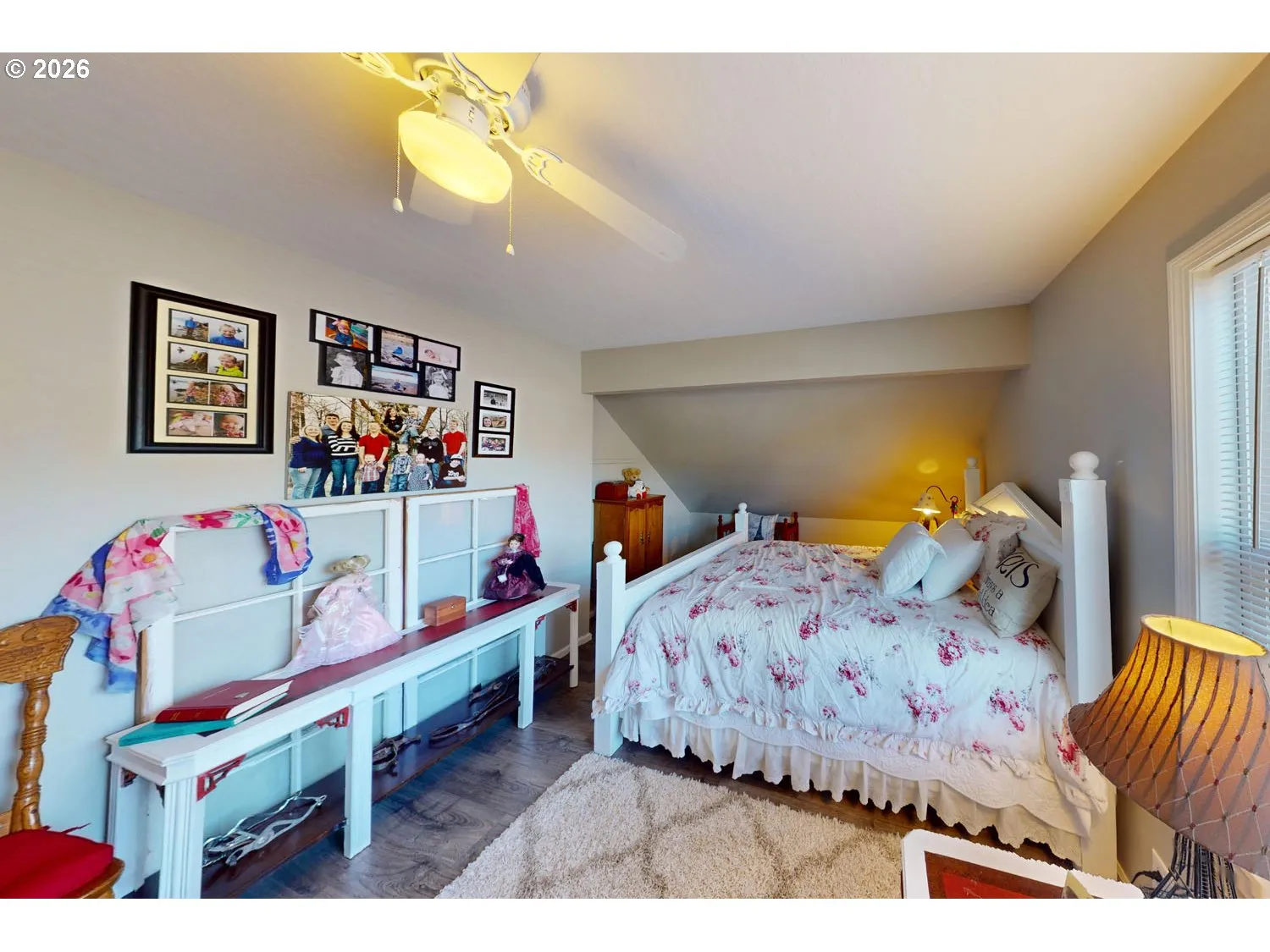 Bedroom-Ceiling Fan