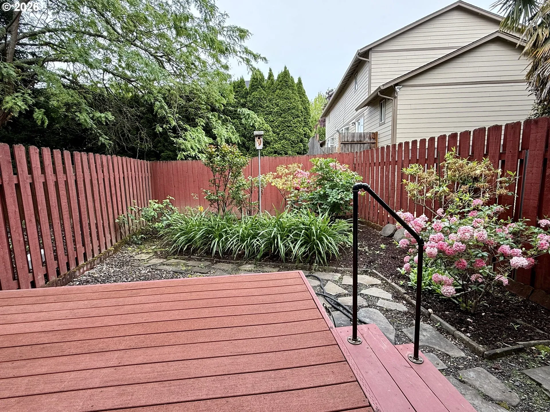 Yard-Fenced