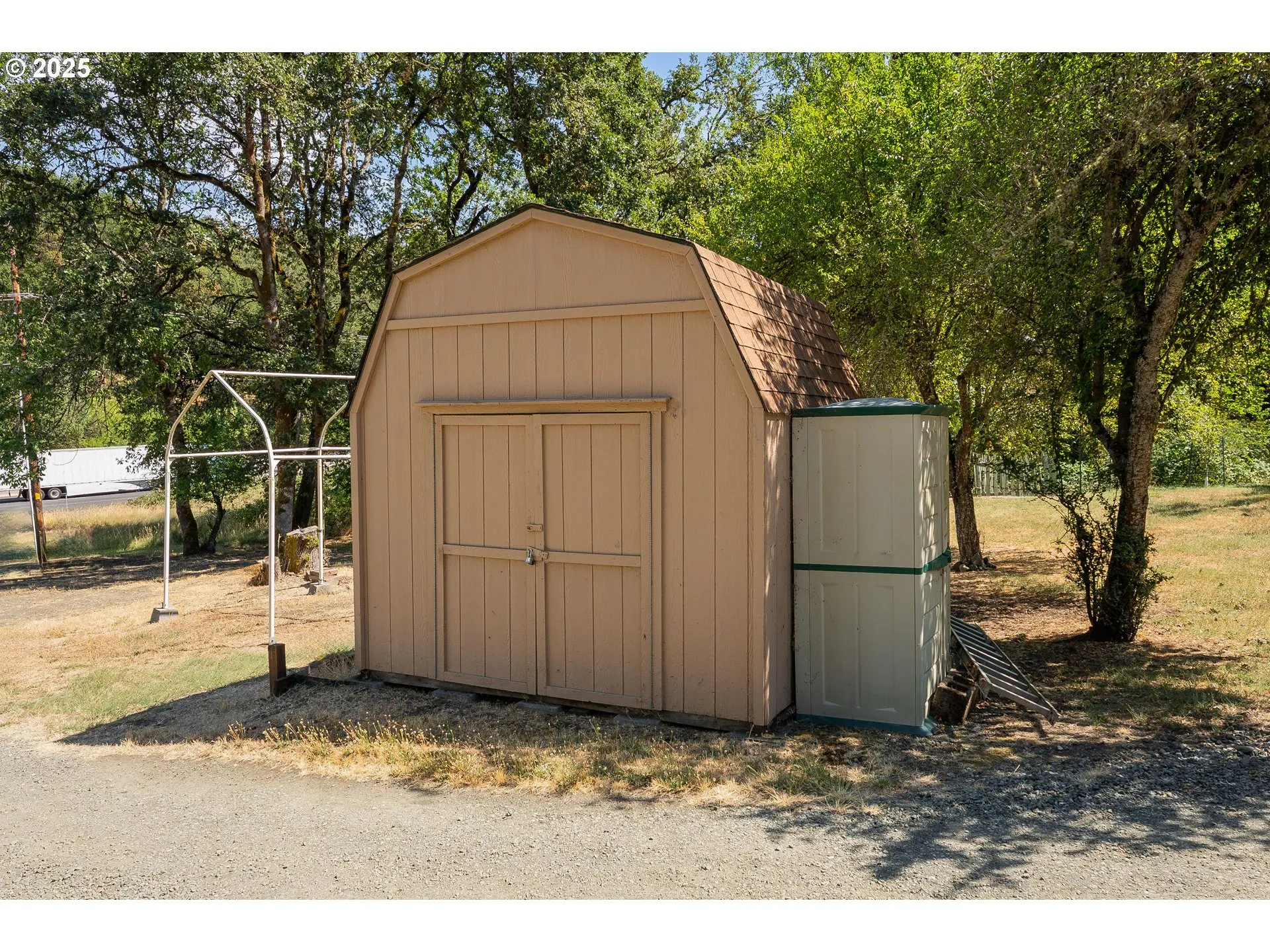 Shed