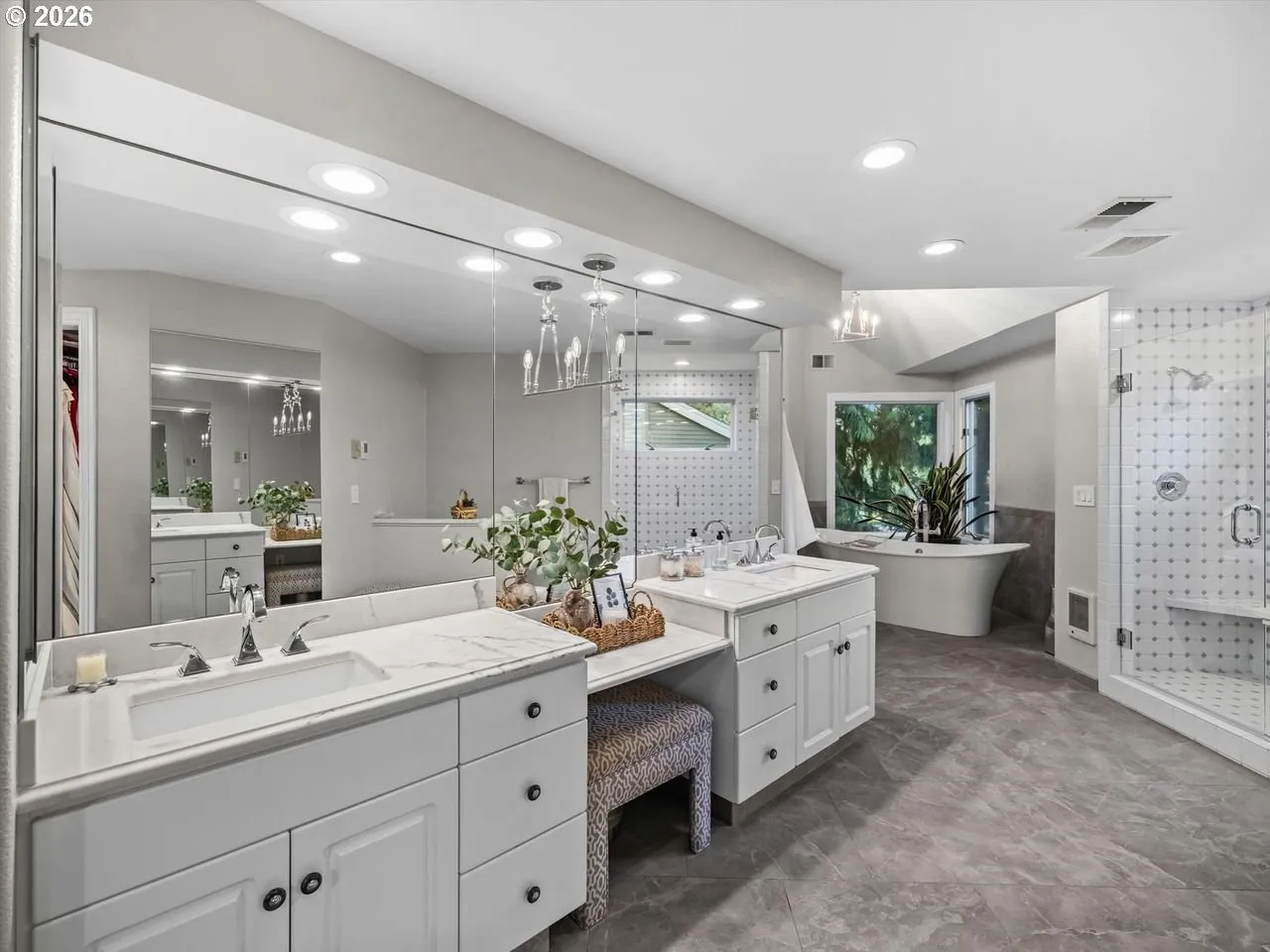 Primary Bedroom-Attached Bathroom
