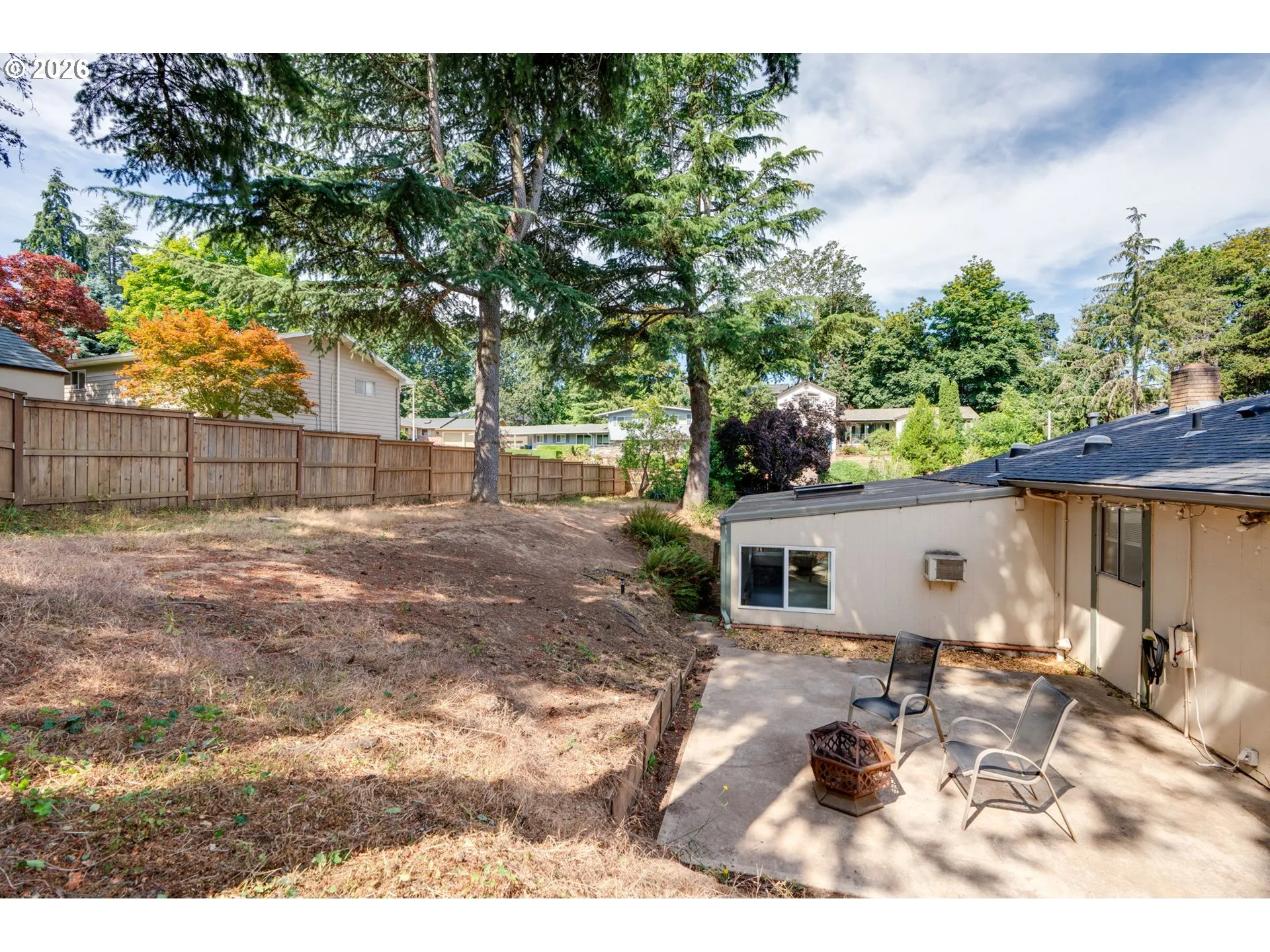 Yard-Fenced