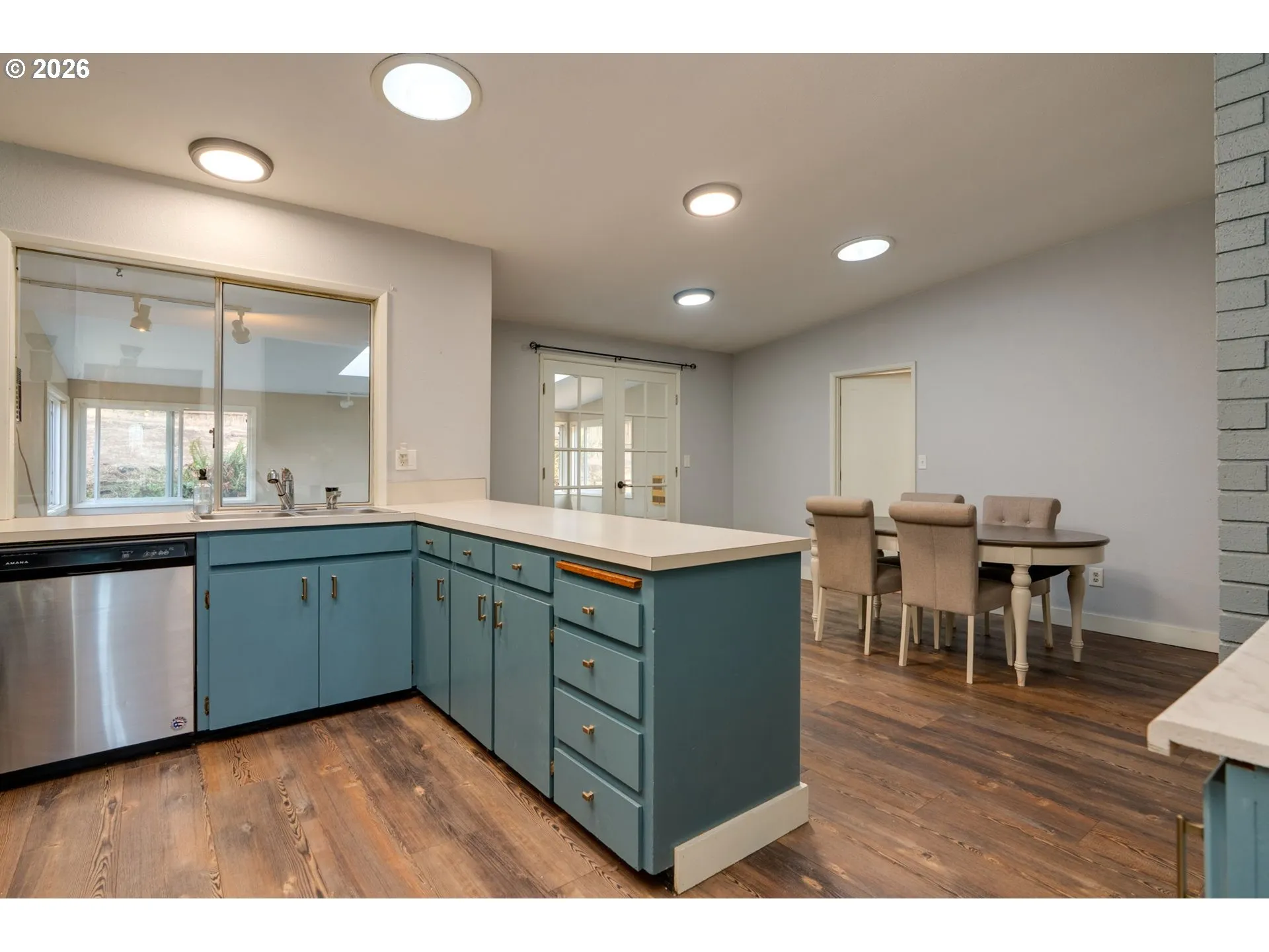 Kitchen/Dining Room