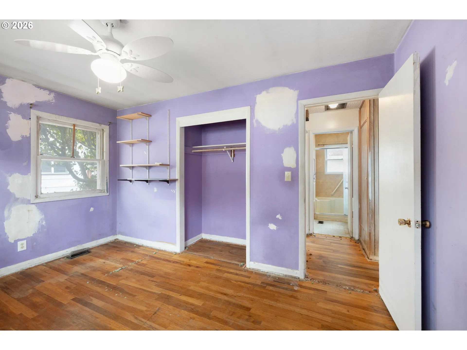 Bedroom, Primary-Ceiling Fan