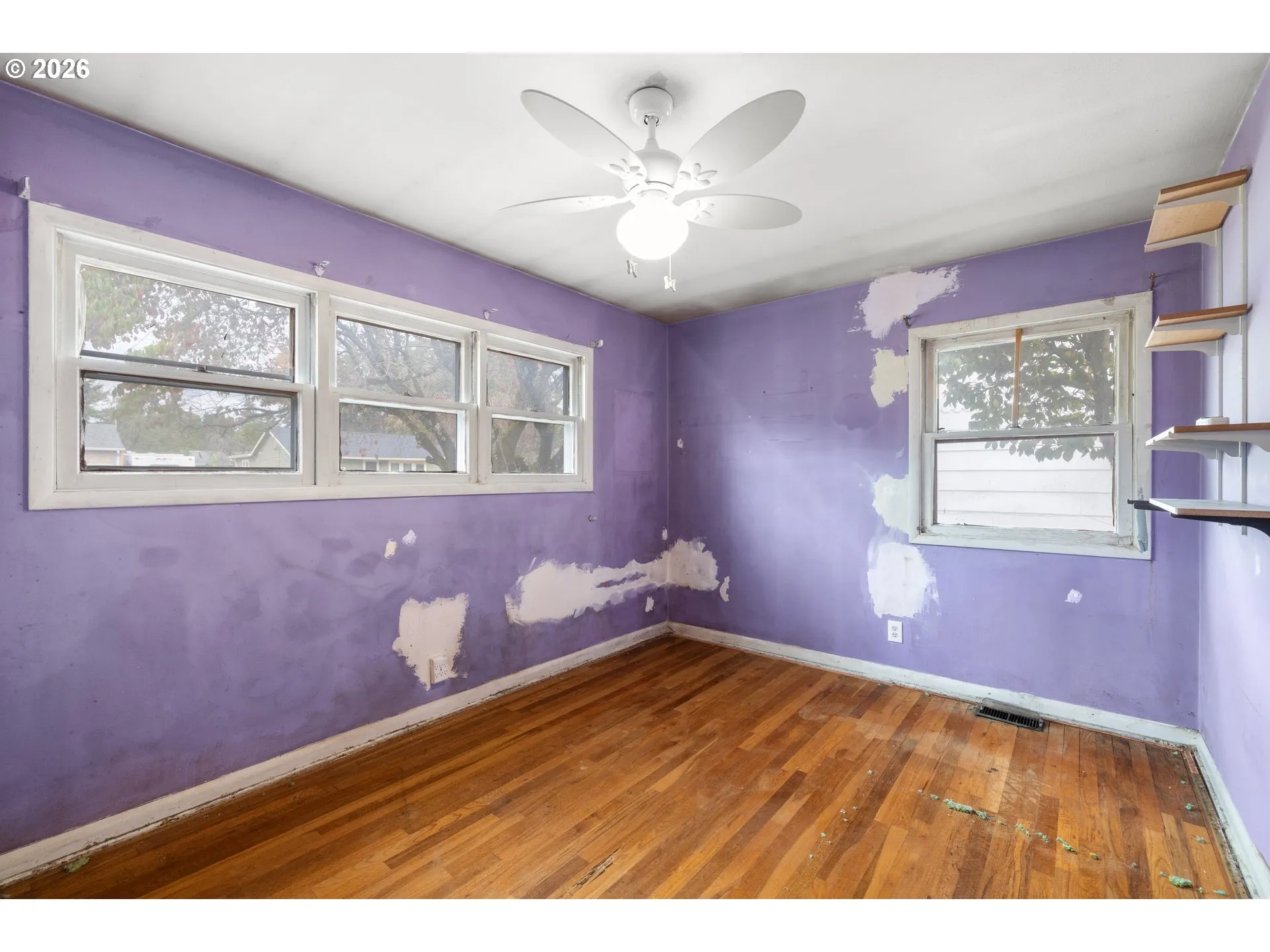 Bedroom, Primary
