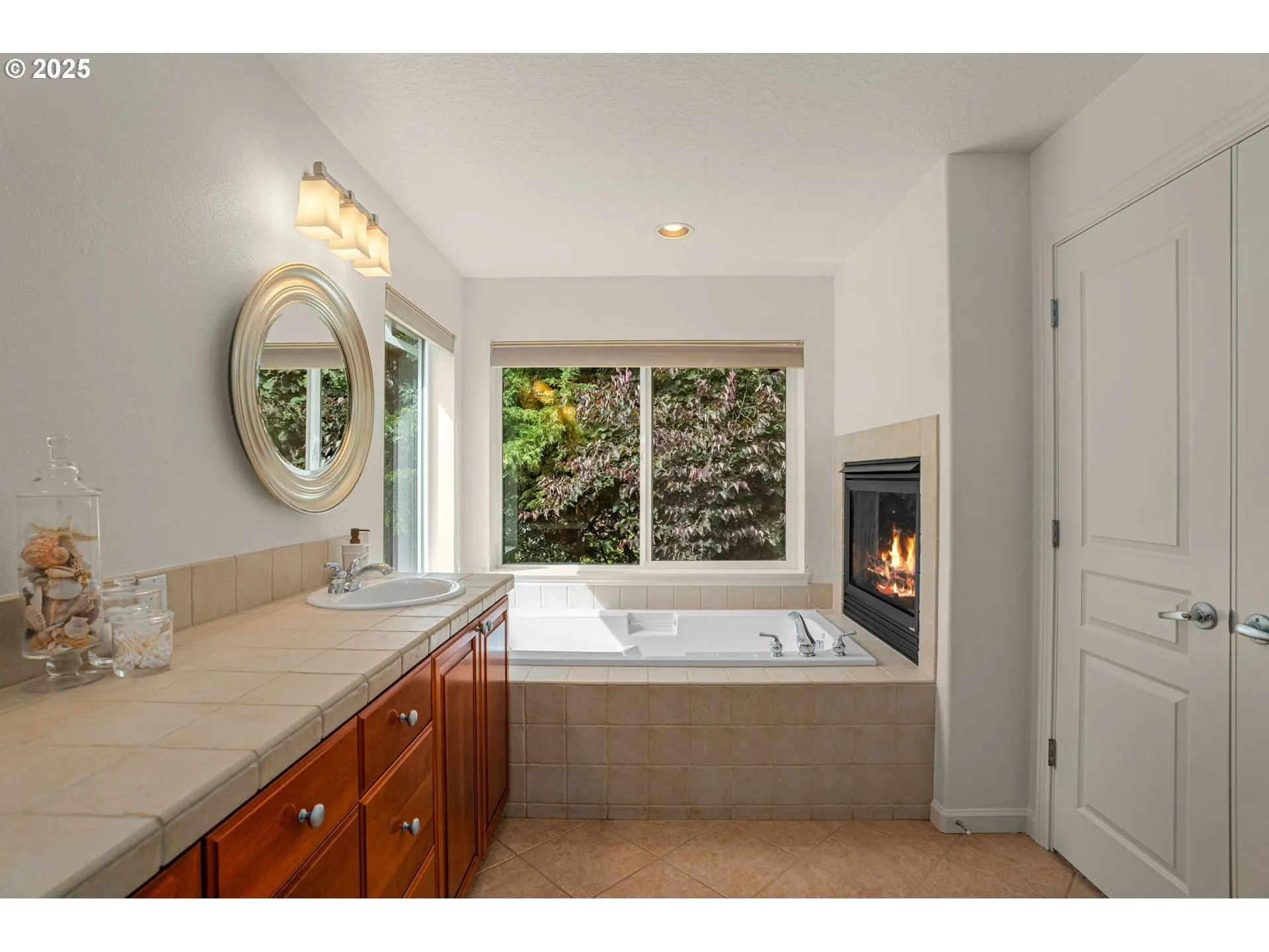 Primary Bedroom-Attached Bathroom