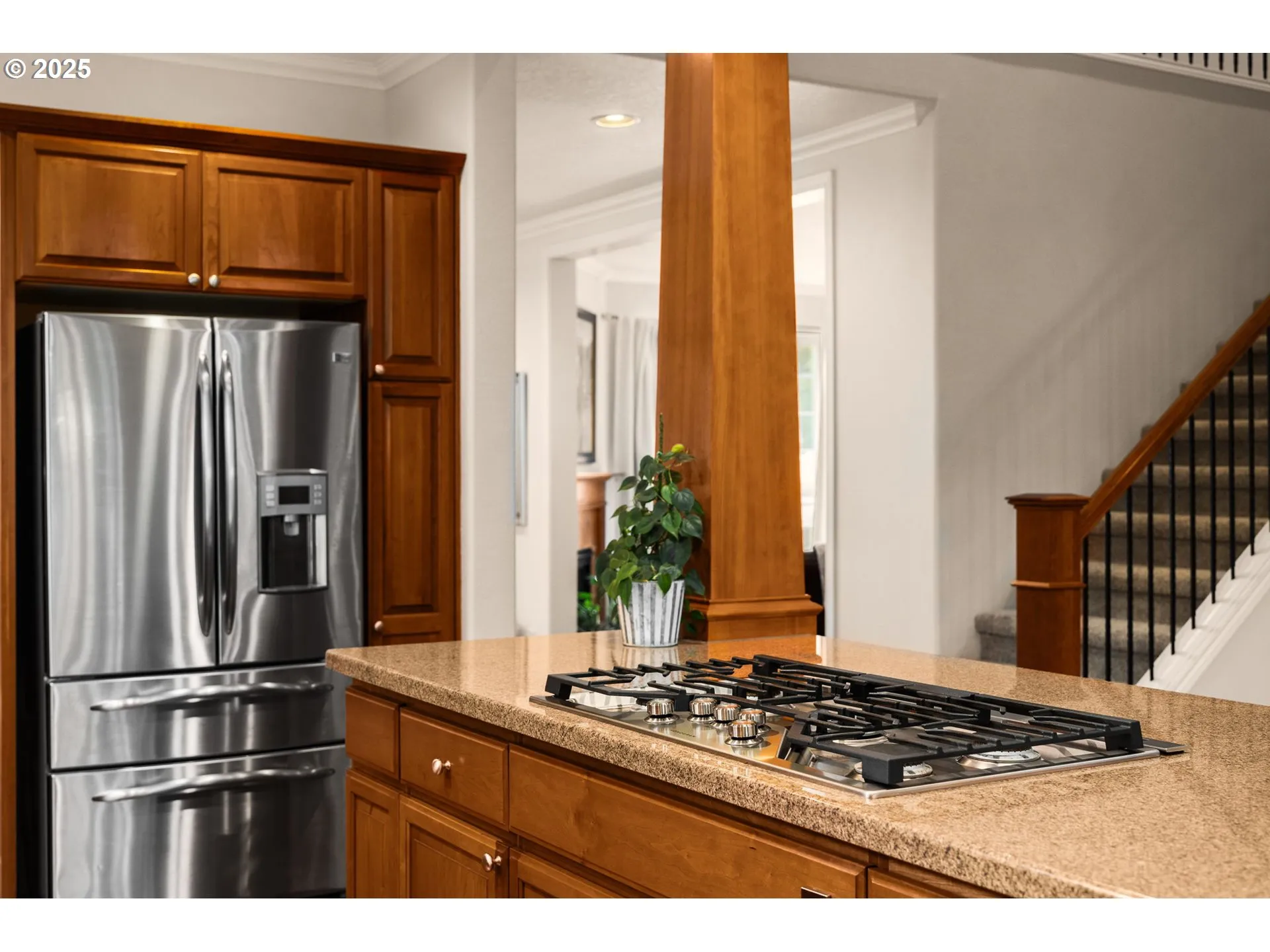 Kitchen-Cooking Island