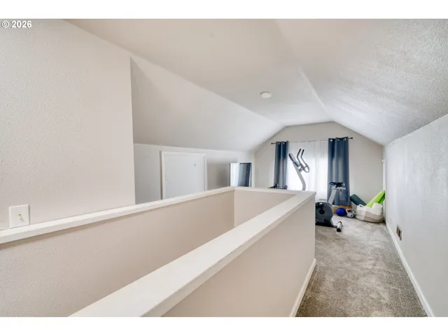 Bonus Room-Upper