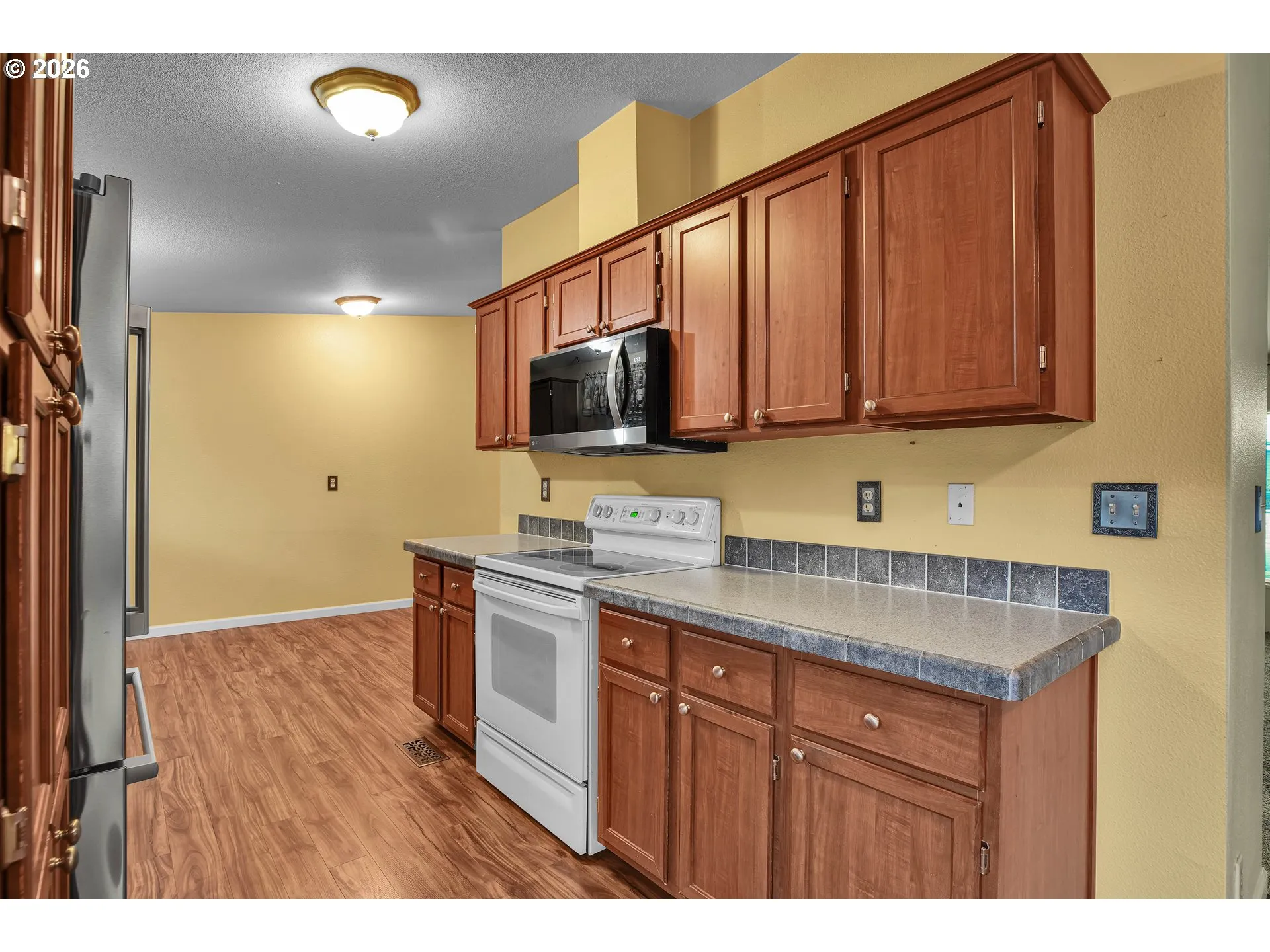 Kitchen-Oven