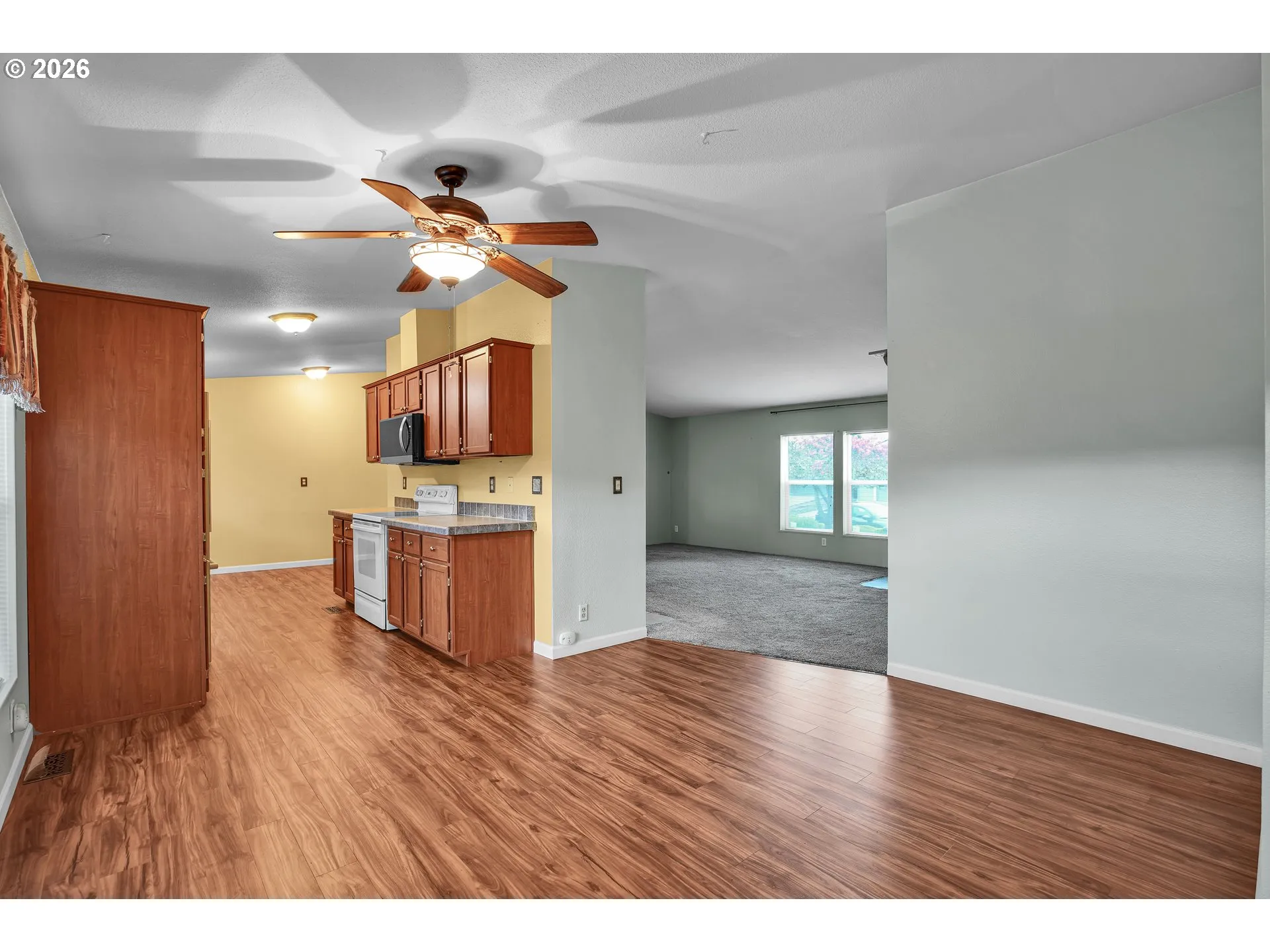 Dining Area-Ceiling Fan