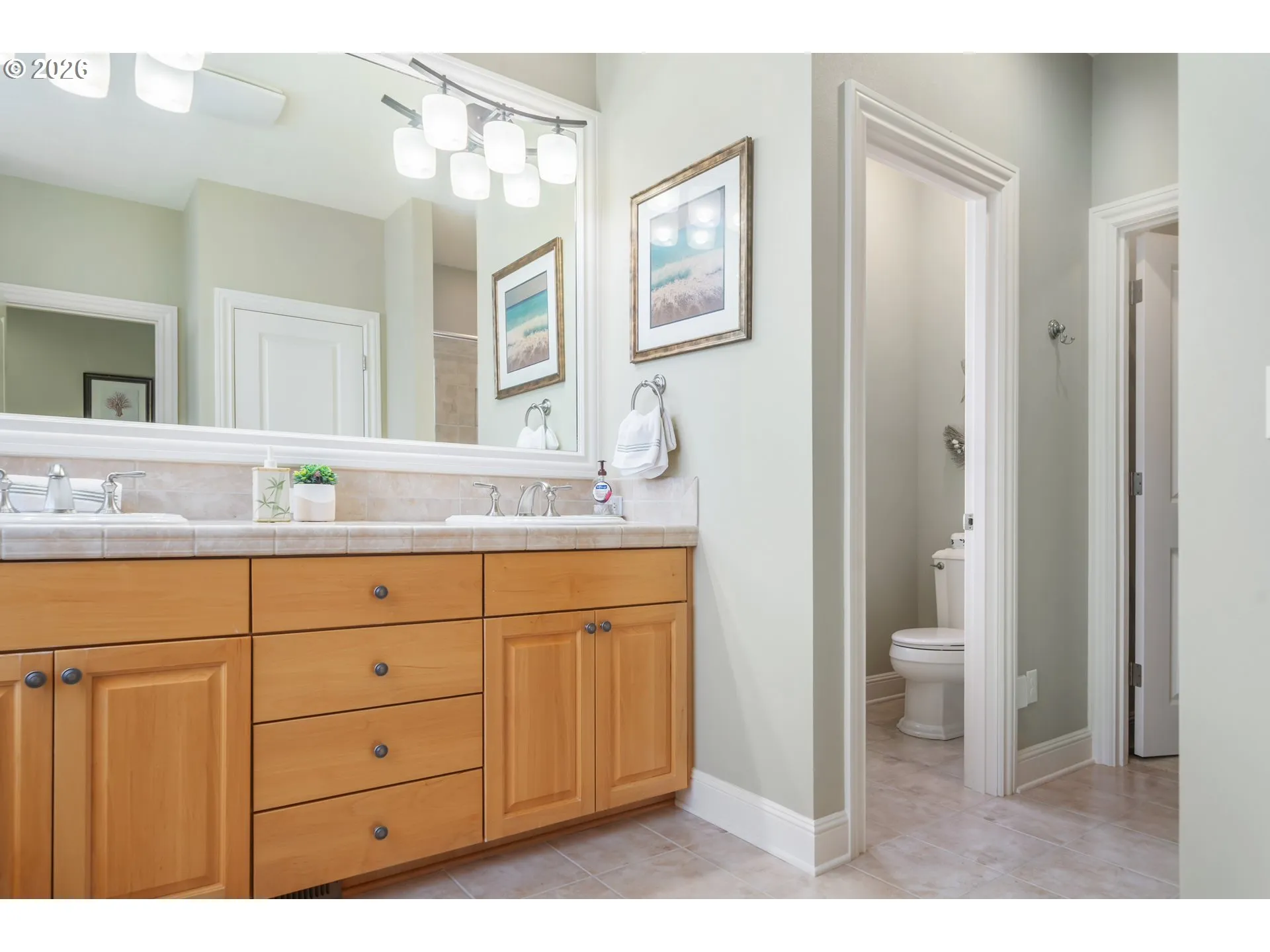 En Suite Bathroom