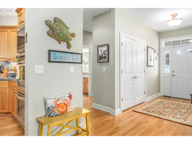 Entrance/Foyer