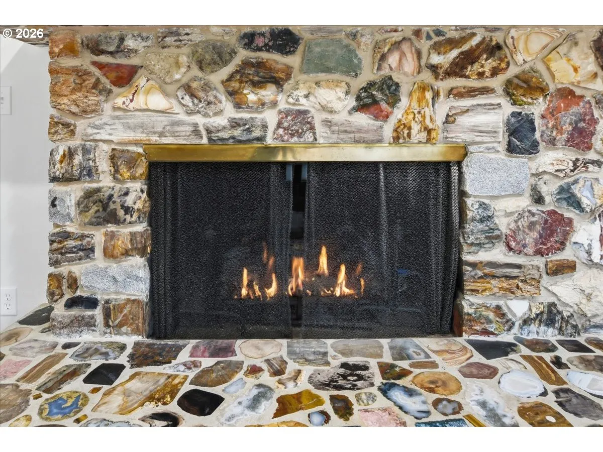 Fireplace Gas