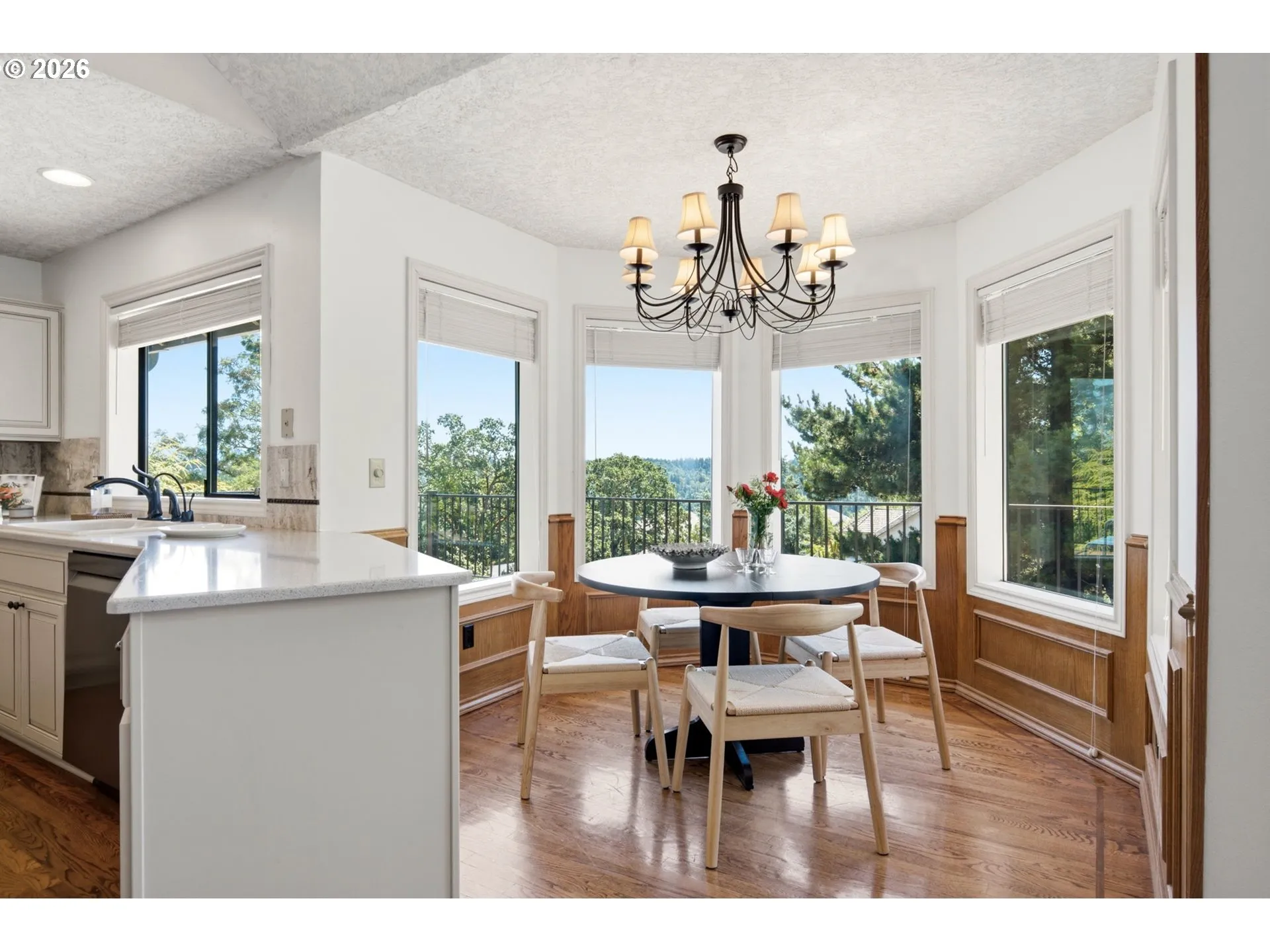 Kitchen/Nook