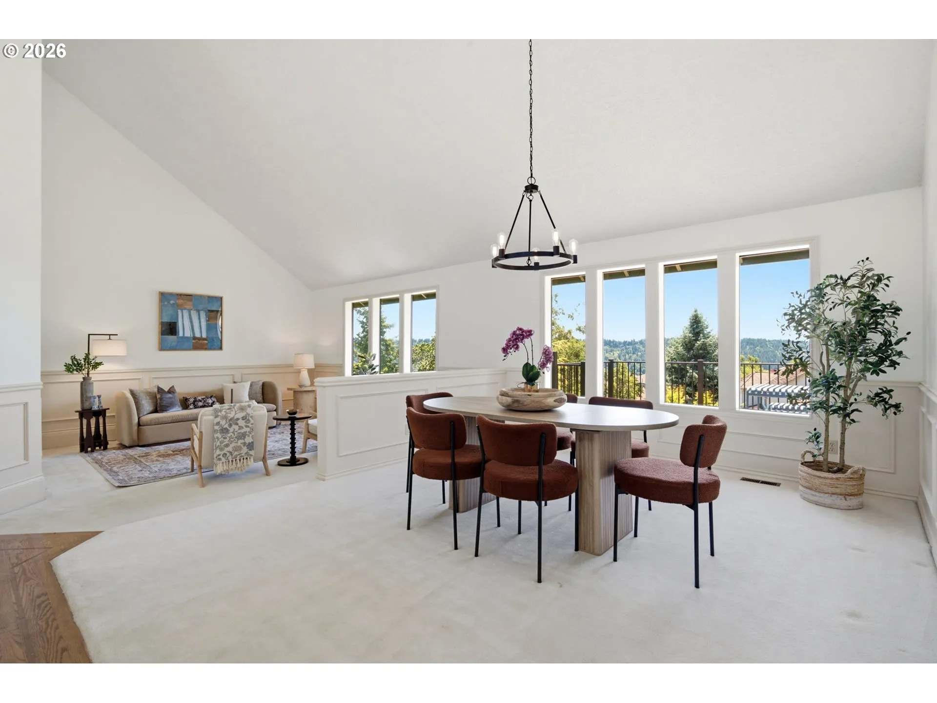 Dining Room-Vaulted Ceilings