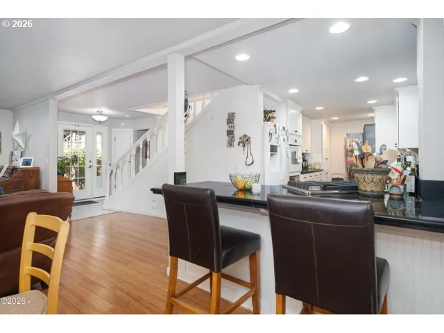 Kitchen-Island