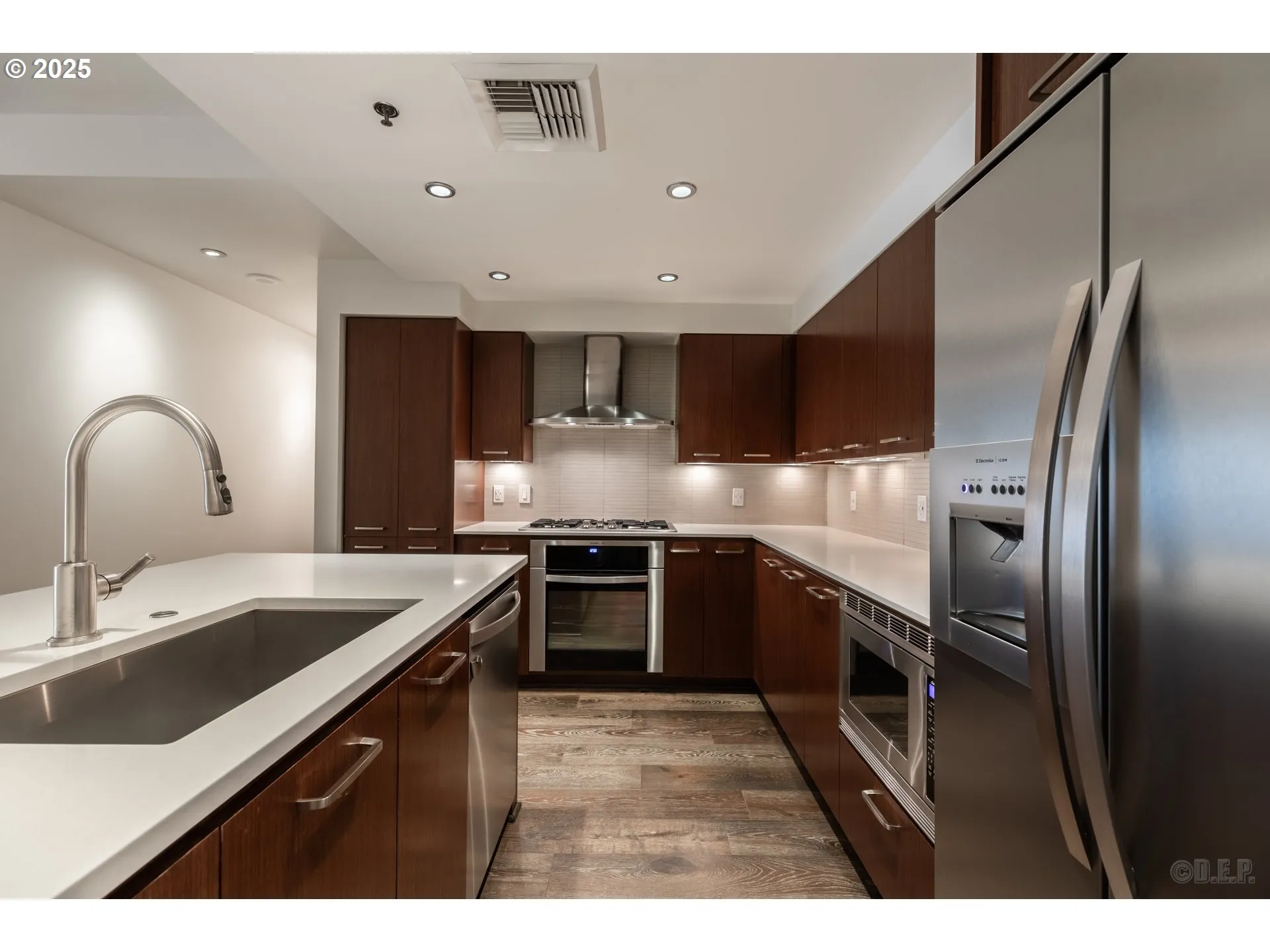Kitchen-Island