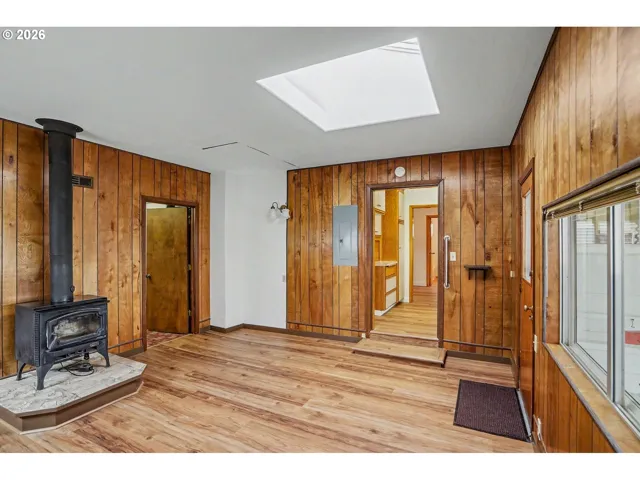 Bathroom-Walk in Shower