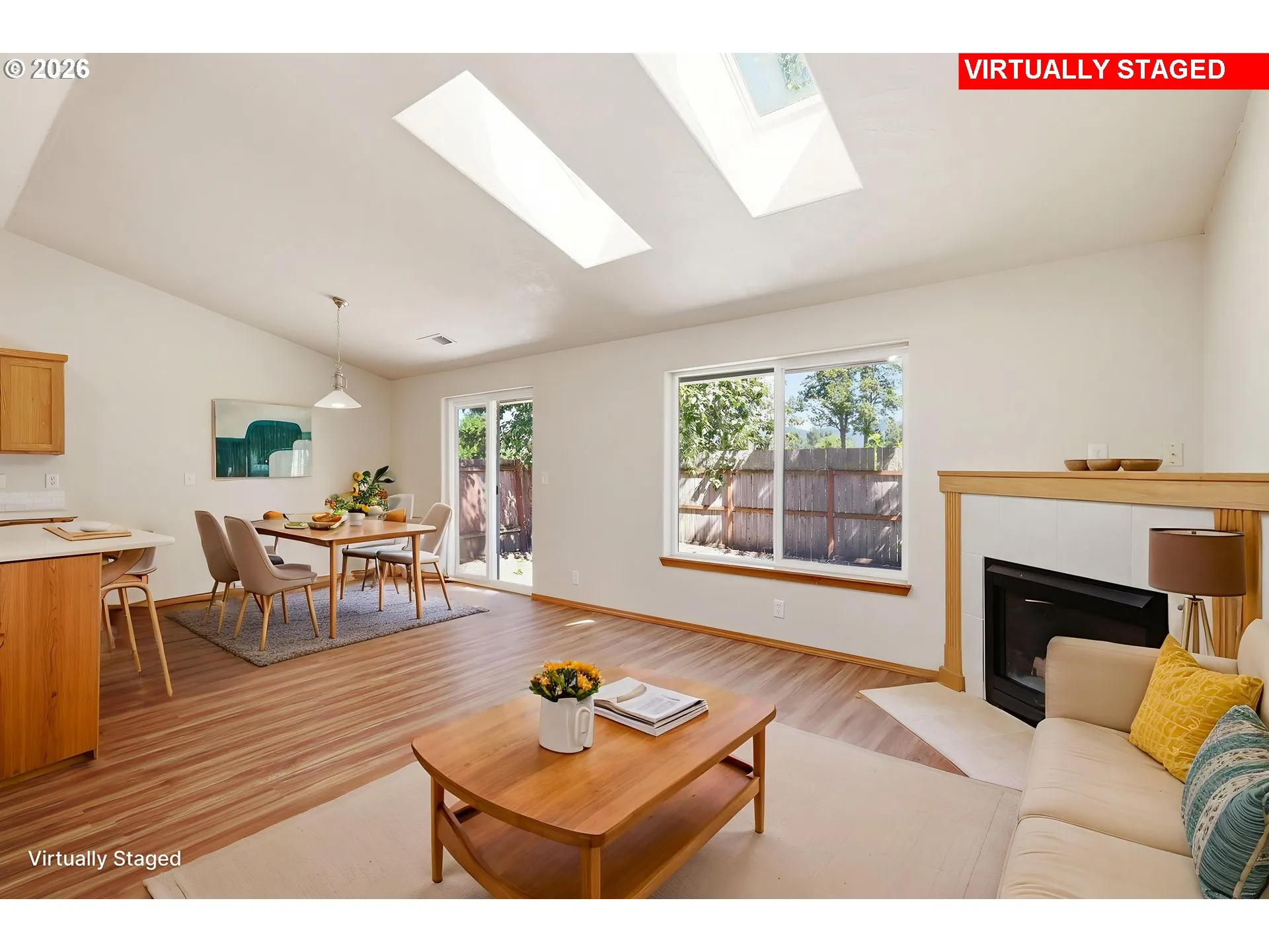Living Room/Dining Room