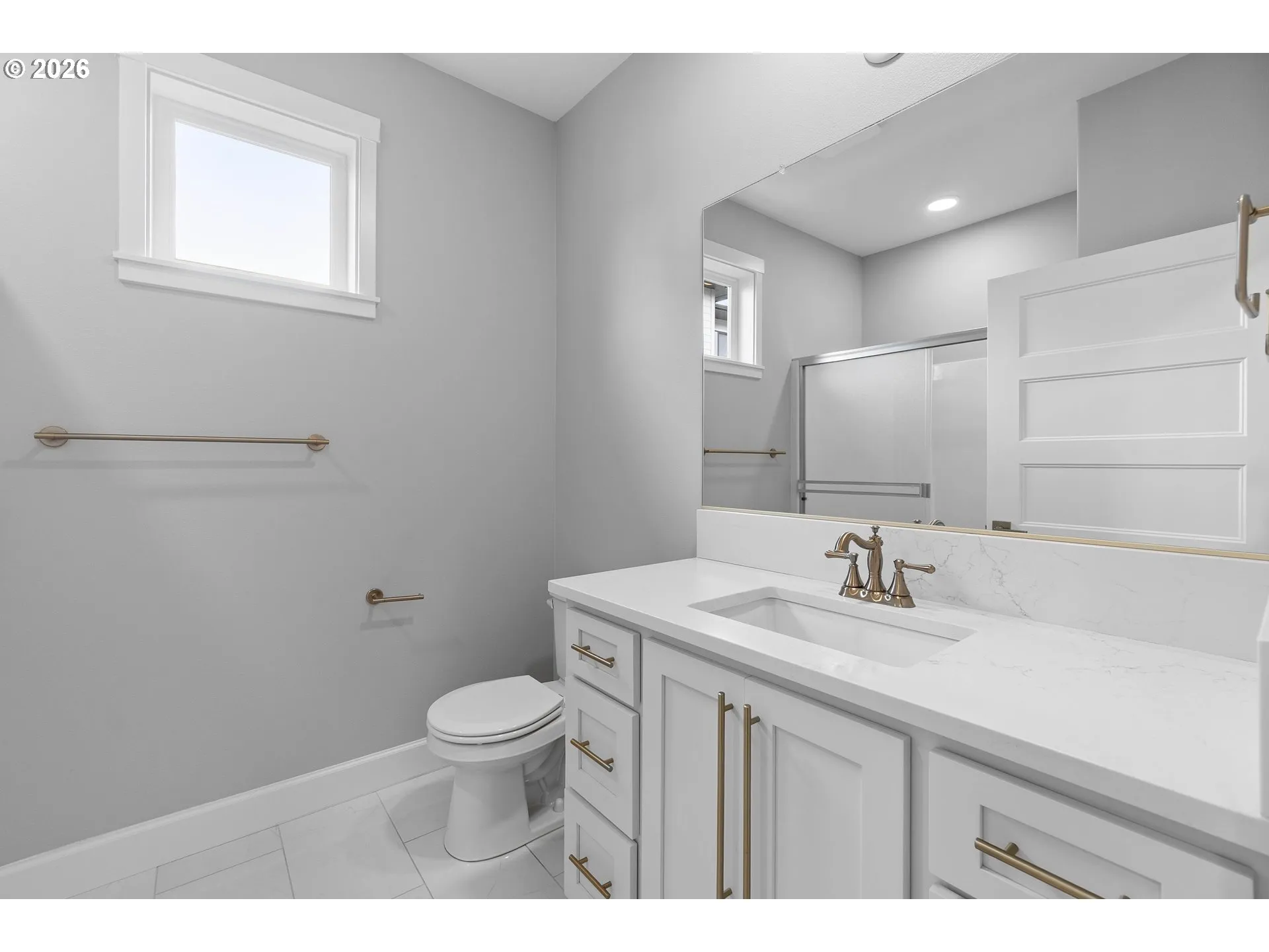 Bathroom, Attached-Main
