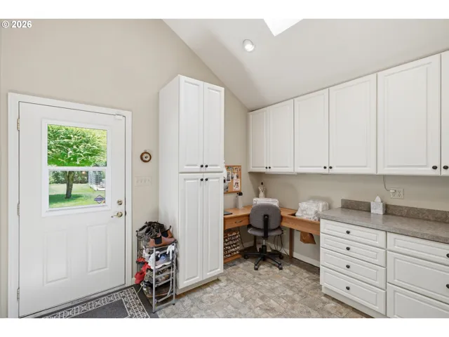 Built-In Cabinets