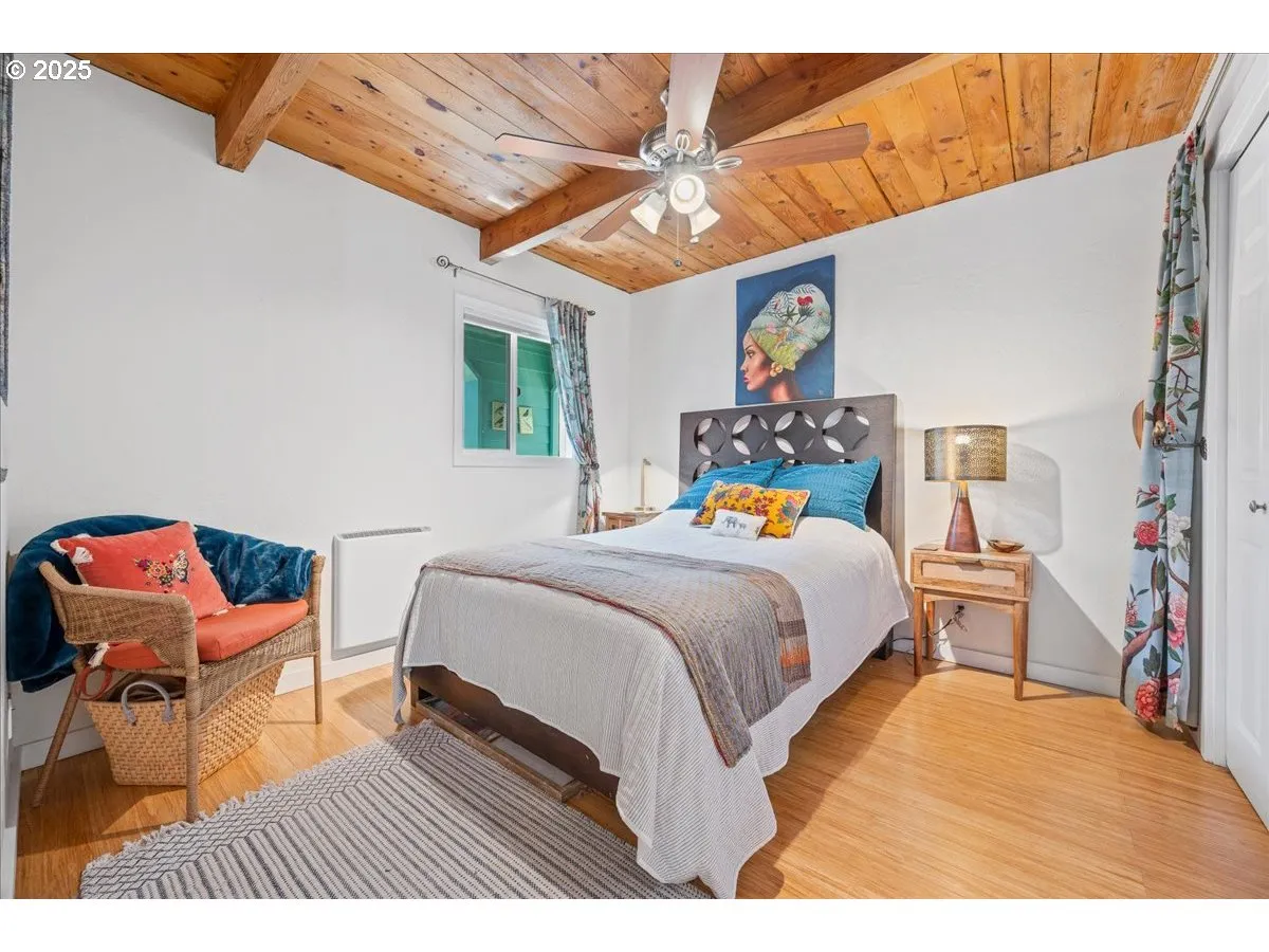 Bedroom-Main