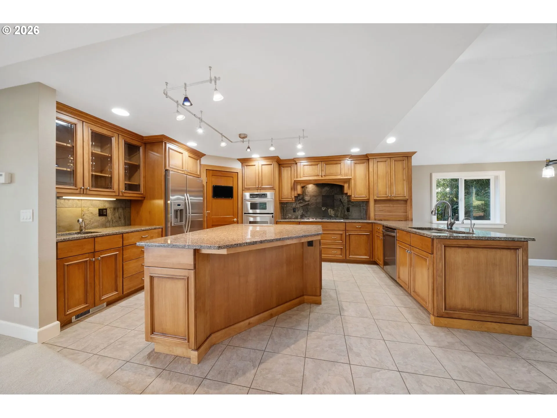 Kitchen-Island