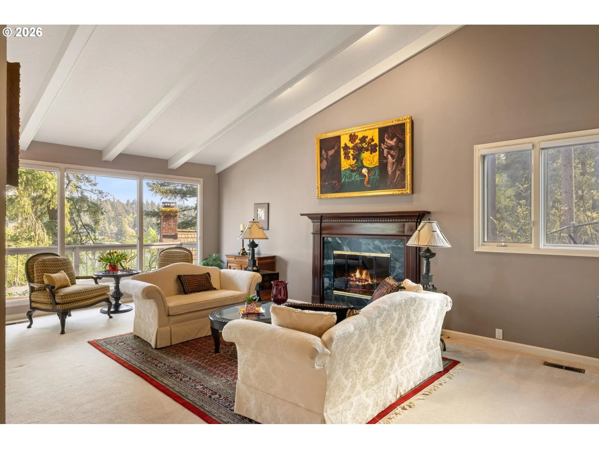 Living Room-Vaulted Ceilings