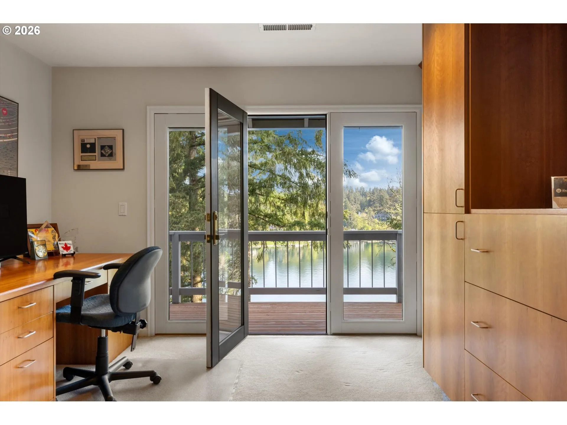 Den/Office-Upper