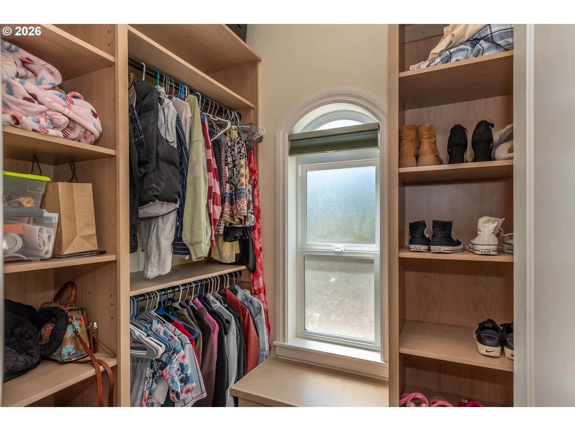 Bedroom-Walk-In Closet