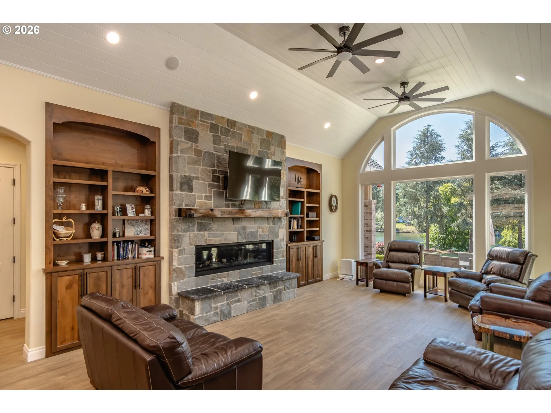 Family Room-Ceiling Fan