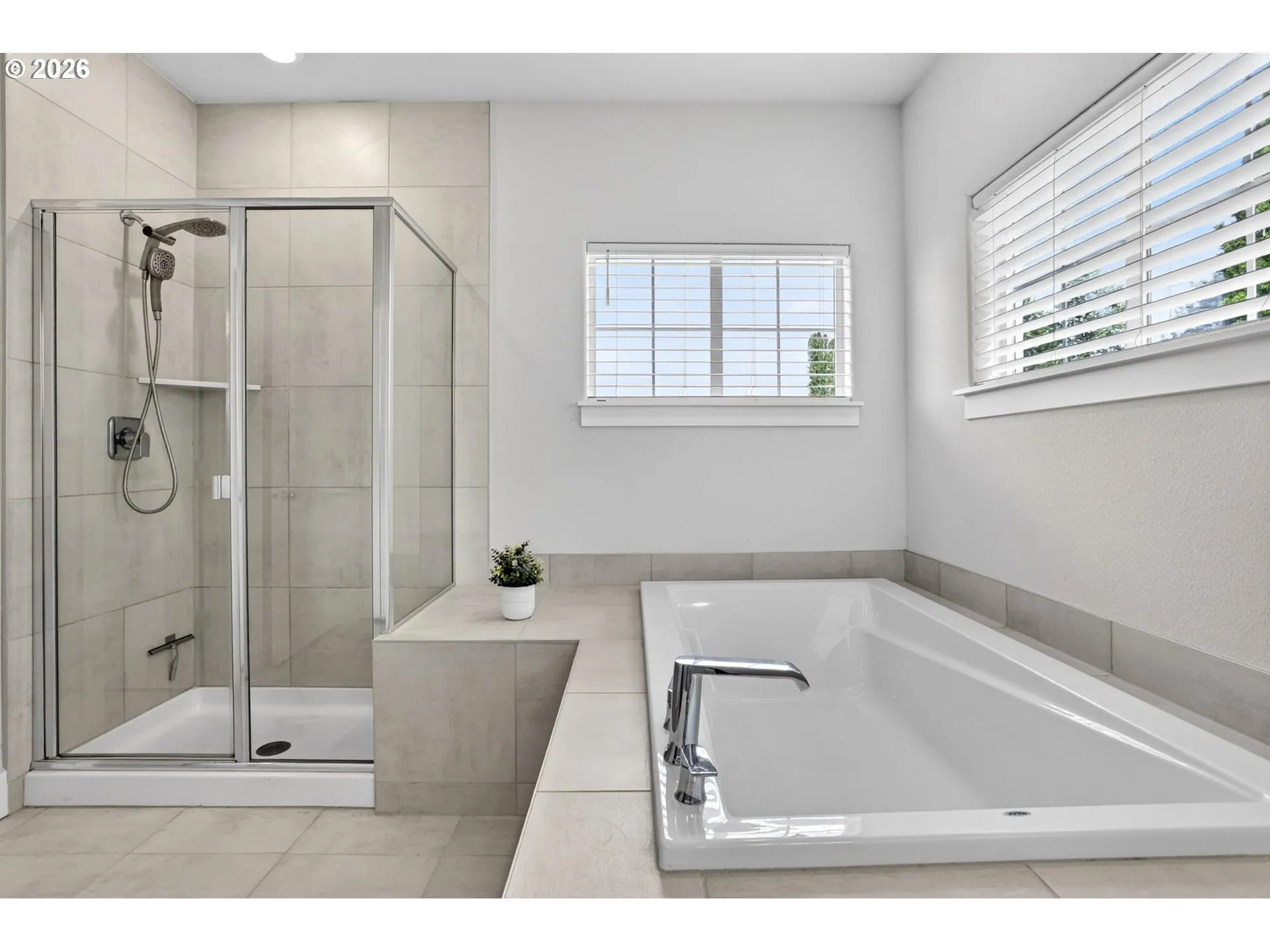 Bathroom-Upper