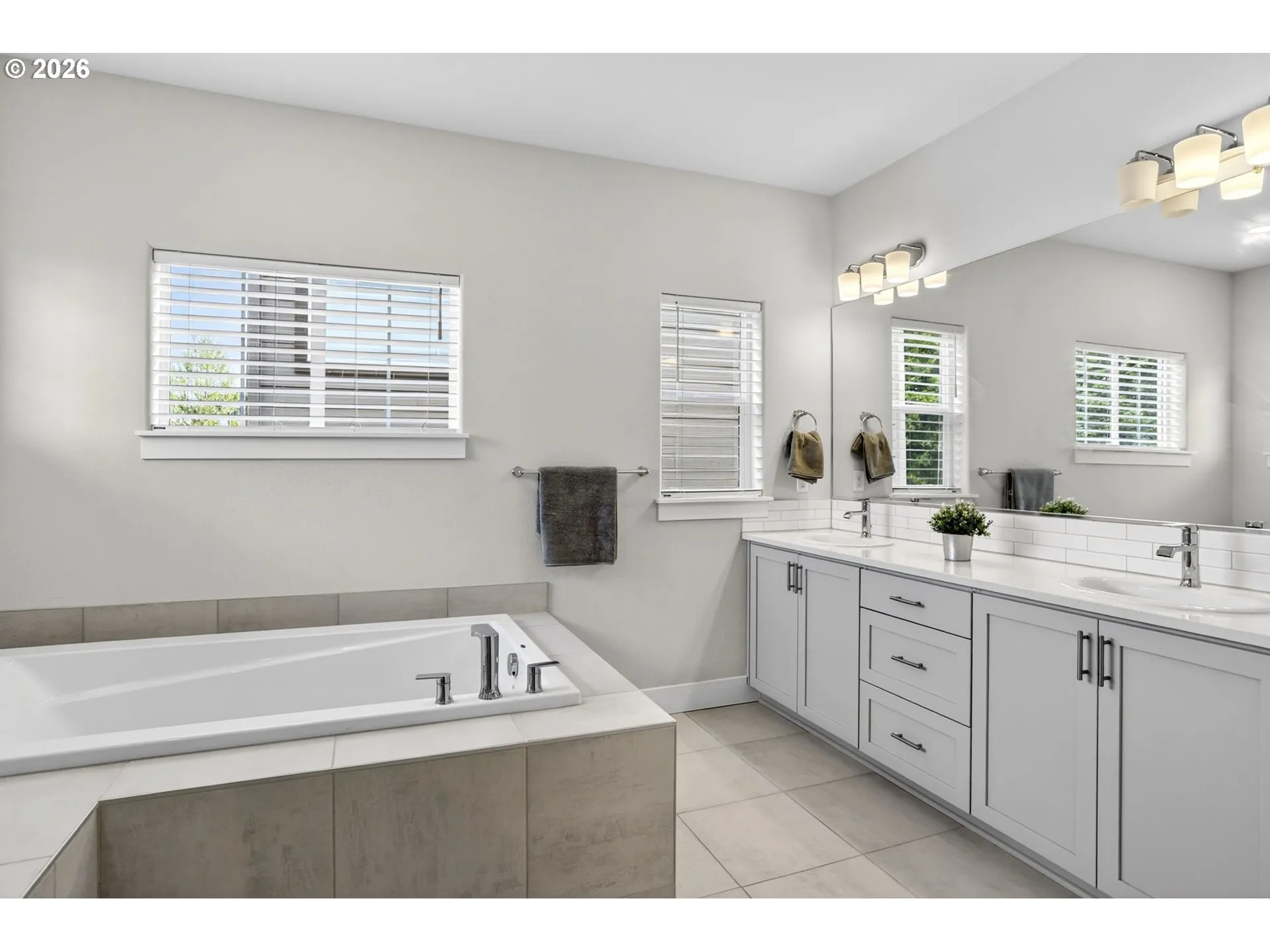 Bathroom, Attached-Walk in Shower