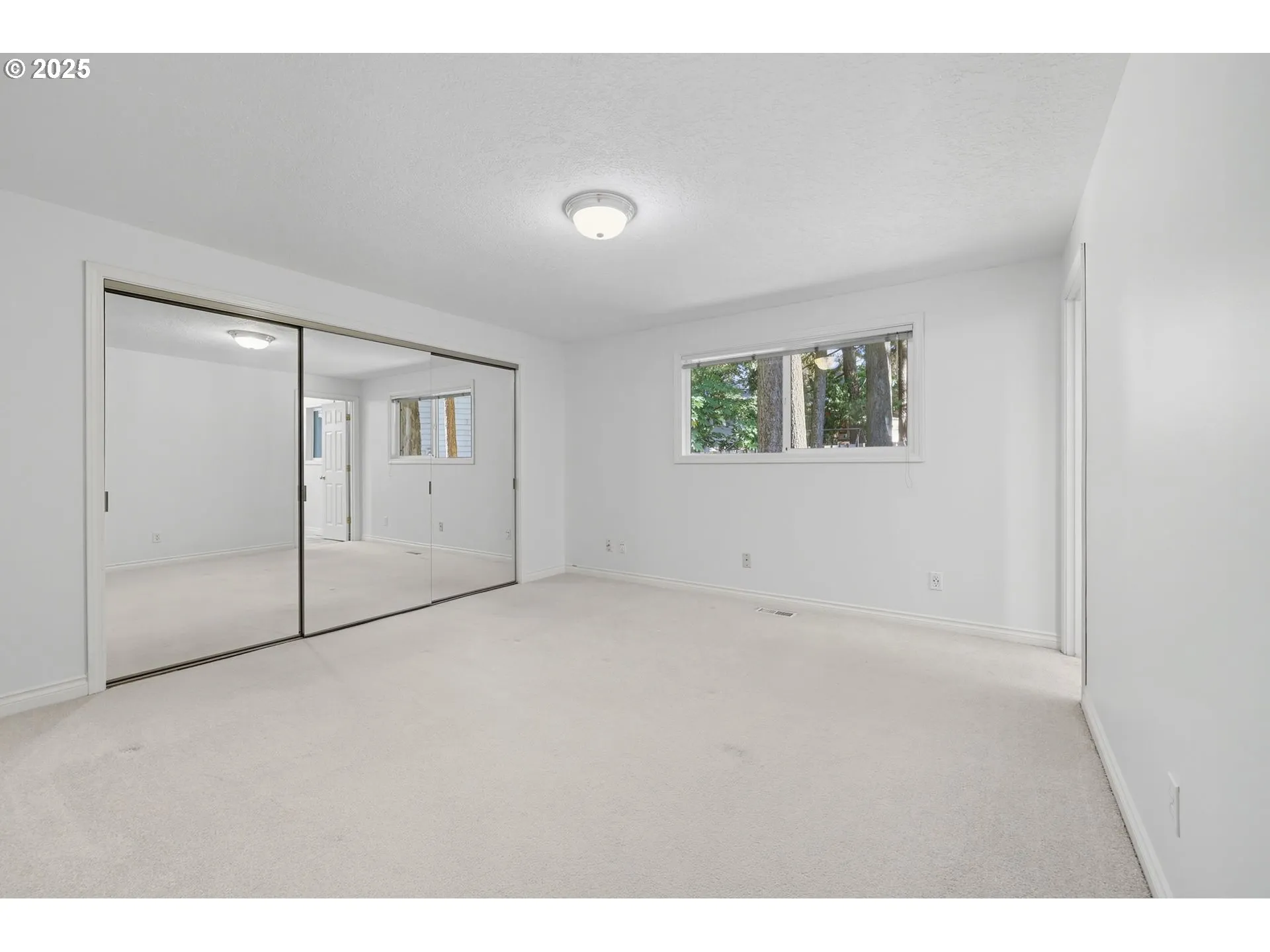 Primary Bedroom-Main