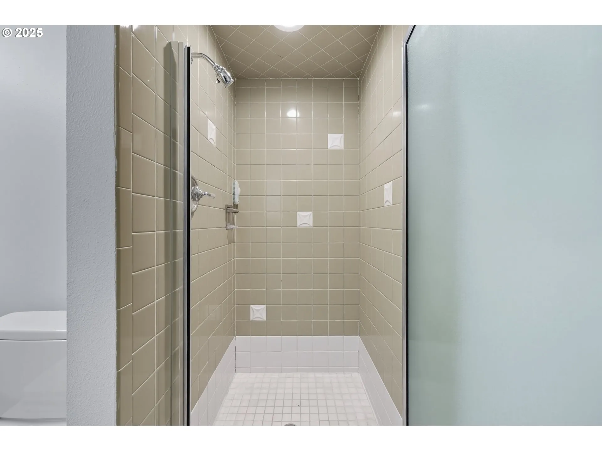 Bathroom, Attached-Walk in Shower