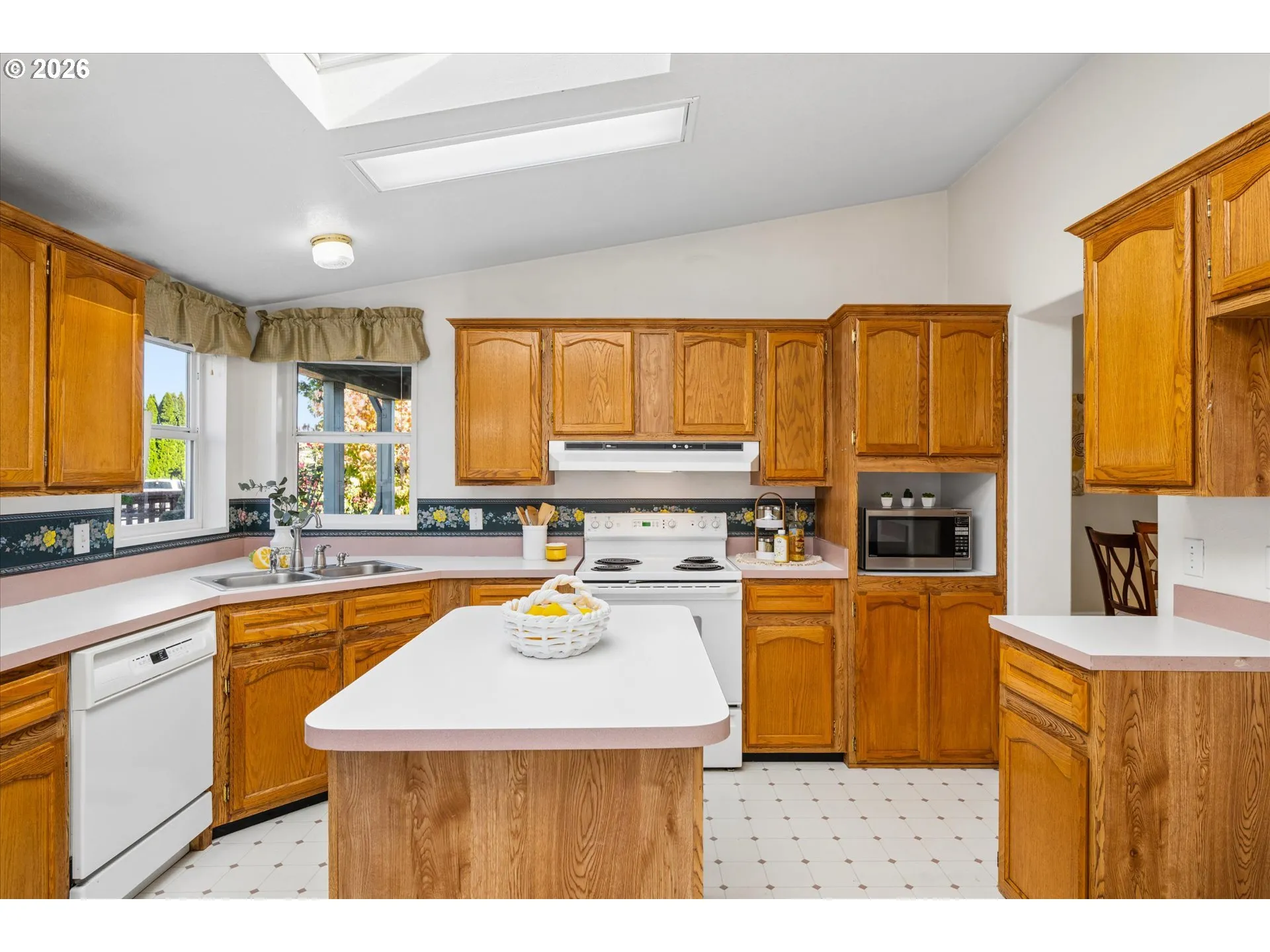 Kitchen-Island