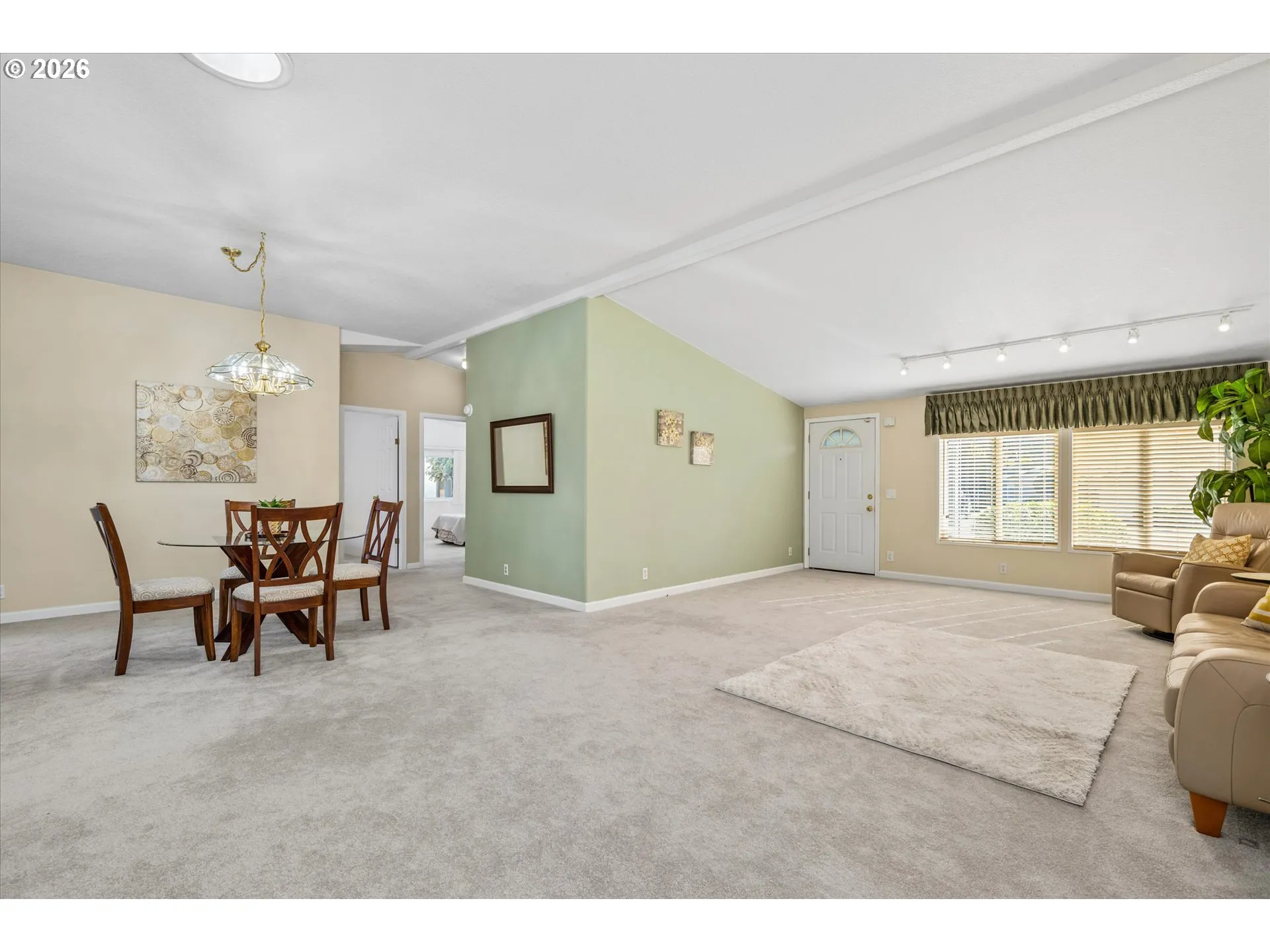 Living Room/Dining Room