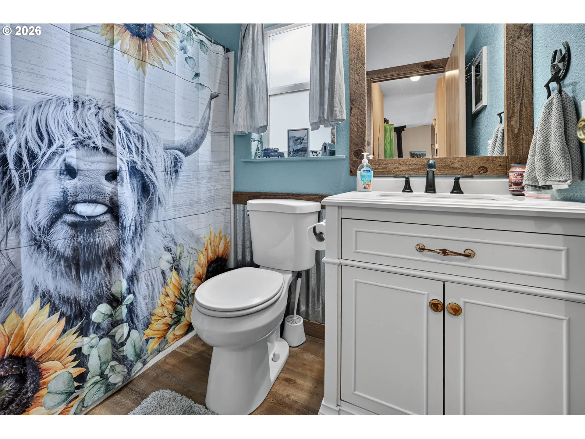 Bathroom-Hall