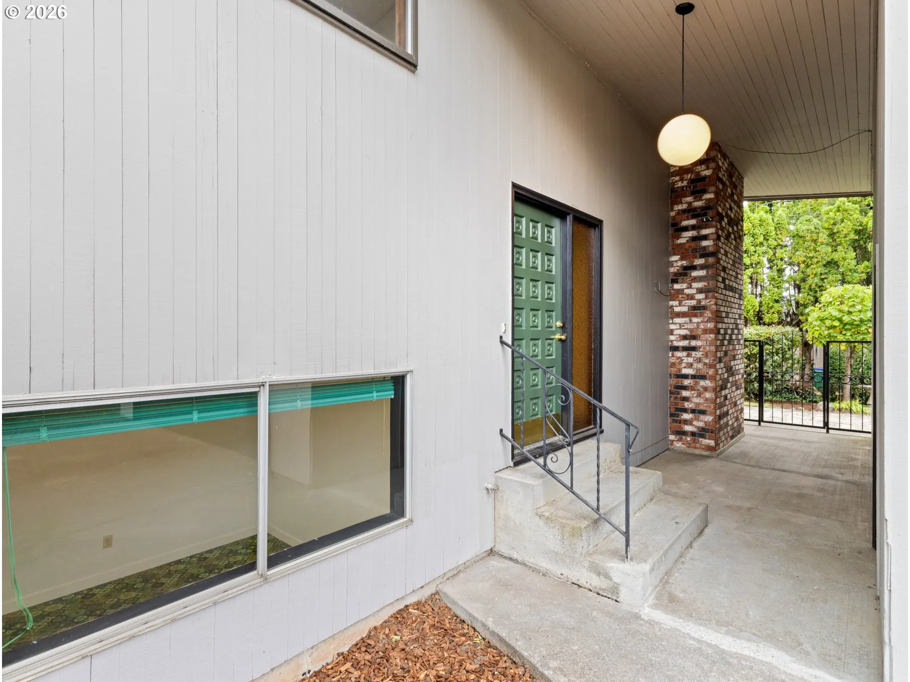 Entrance/Foyer