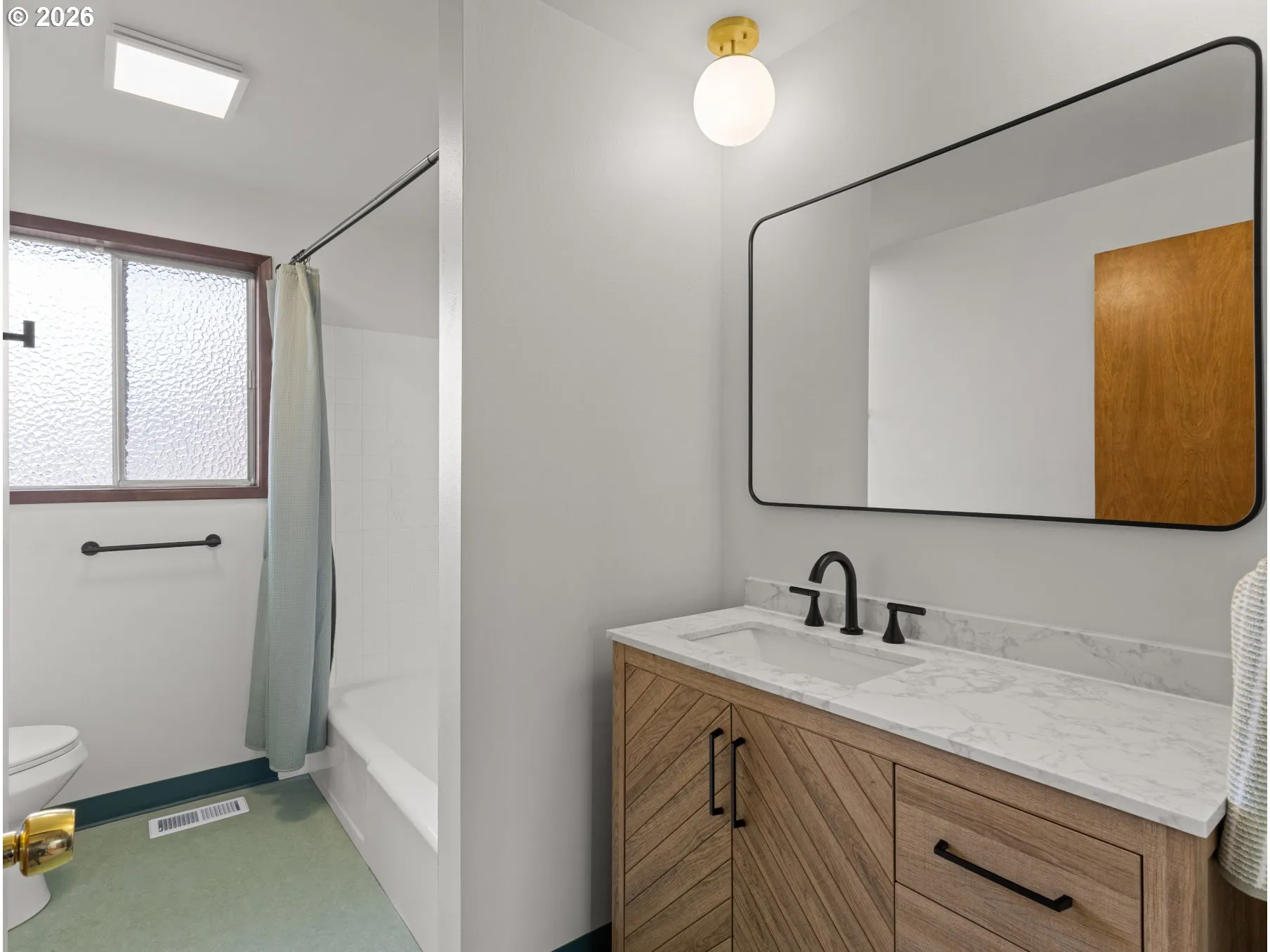 Bathroom-Hall
