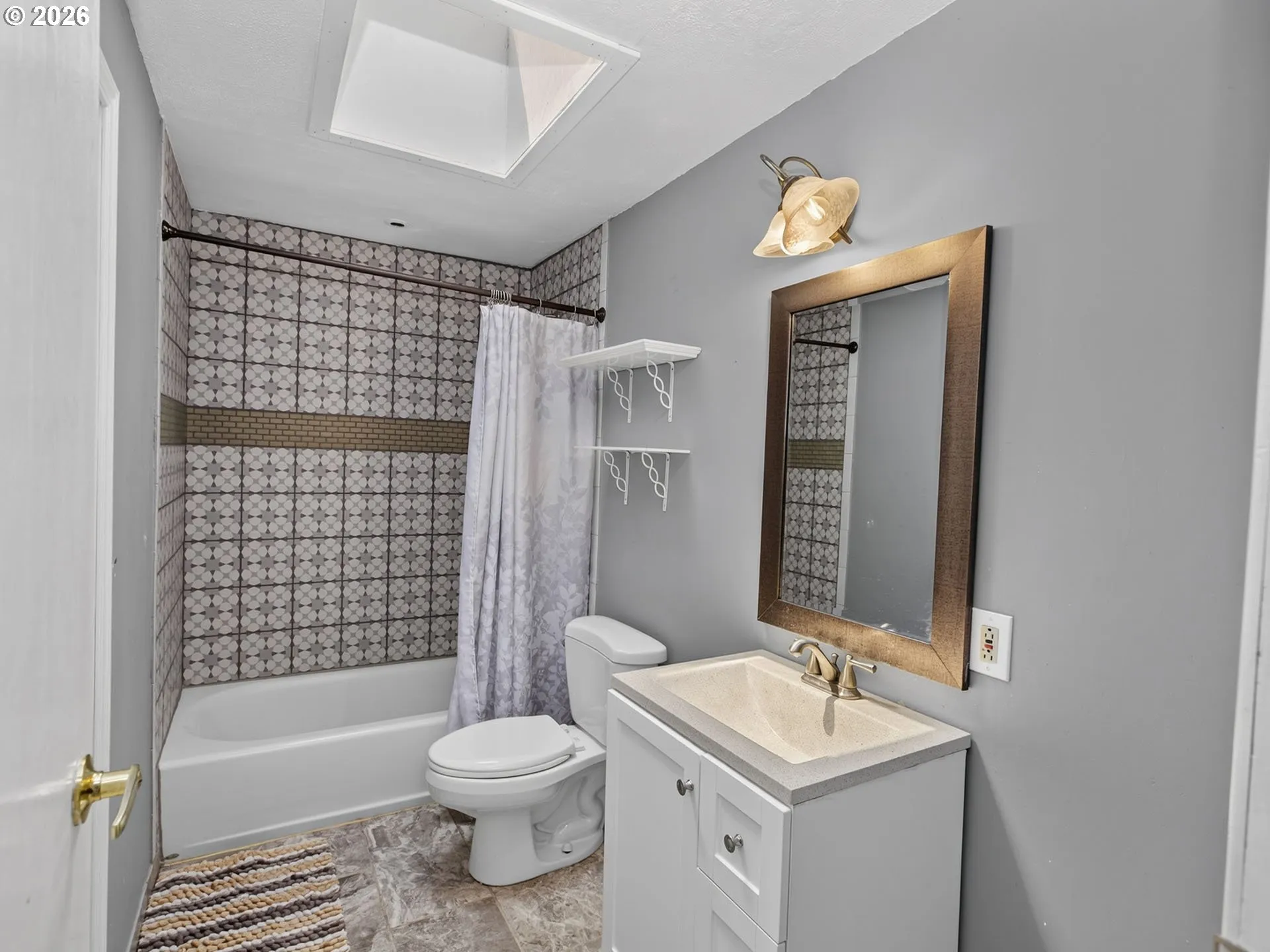 Bathroom-Hall