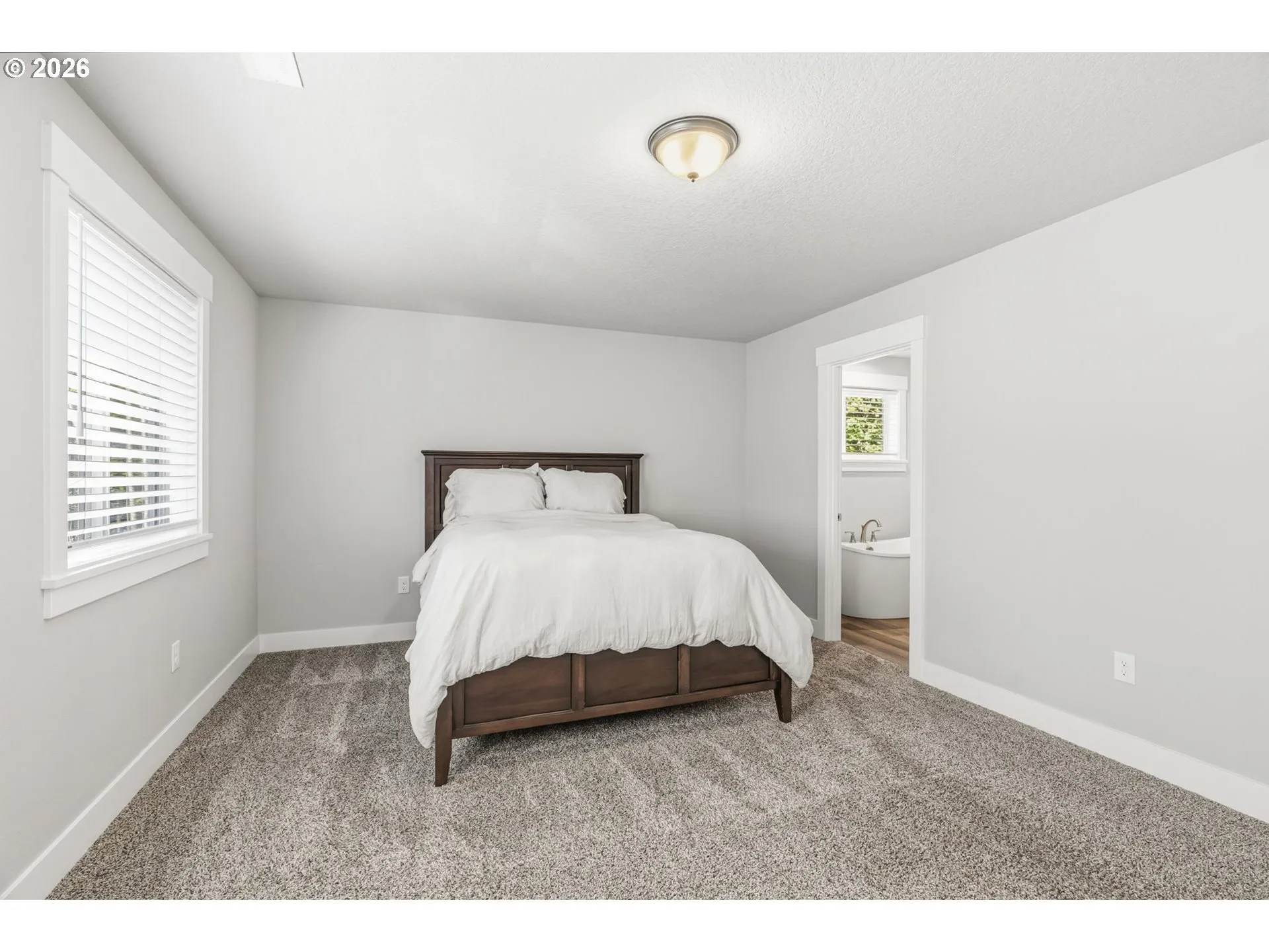 Bedroom, Primary
